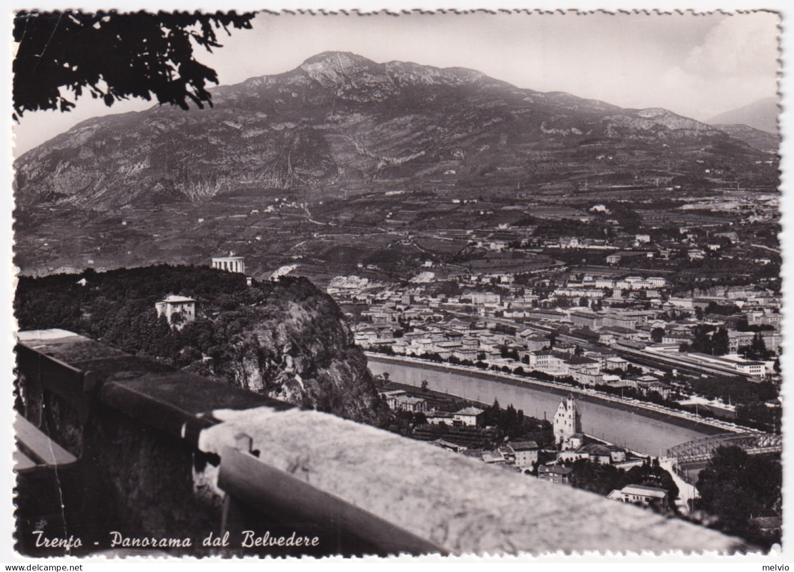 1958-TRENTO Panorama Dal Belvedere (piega) Viaggiata Affrancata Italia Lavoro Li - Trento