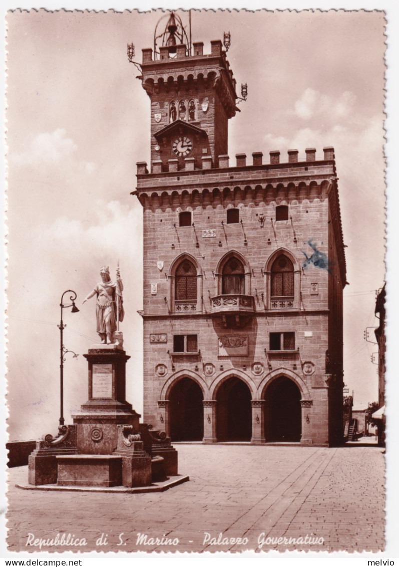 1947-S. MARINO Stemmi Lire 3 E Coppia Lire 1 (284+287) Su Cartolina (Palazzo Gov - Lettres & Documents