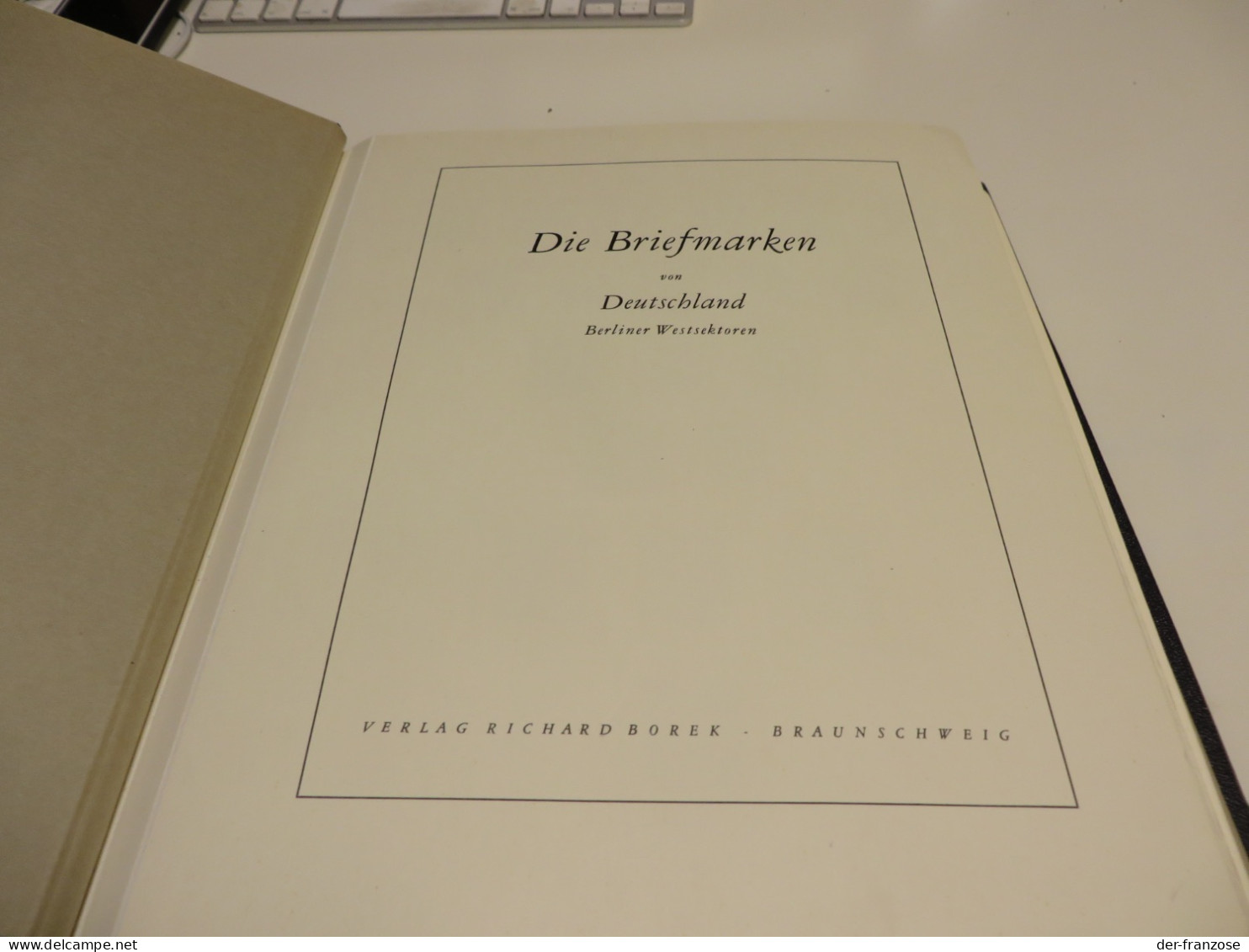 BERLIN  1948 Bis 1990 TEIL-SLG. O /  MARKEN Auf  BOREK  VORDRUCK  Im  KLEMMBINDER - Sammlungen (im Alben)