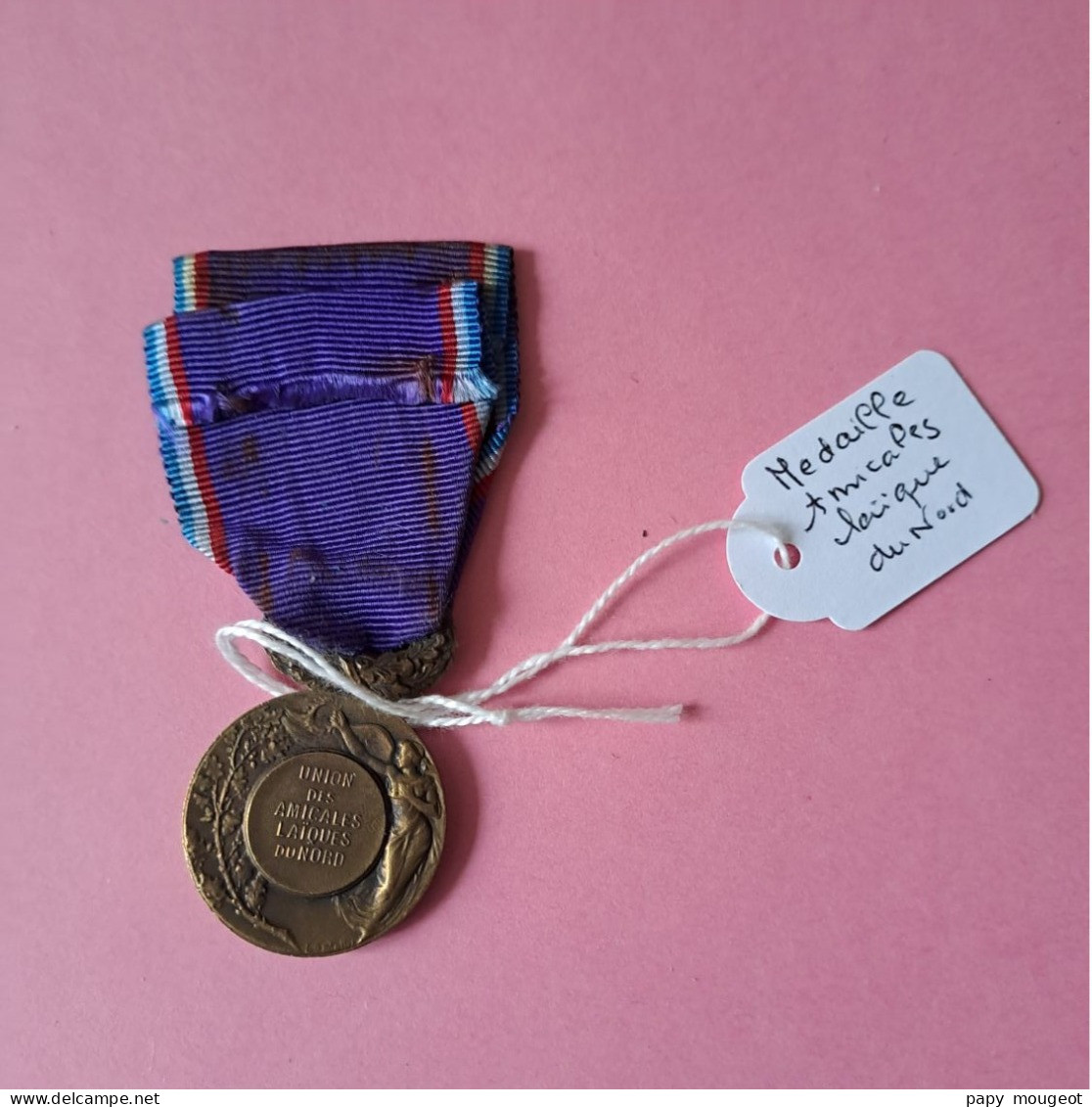 Médaille Amicale Laïque Du Nord En Bronze - France