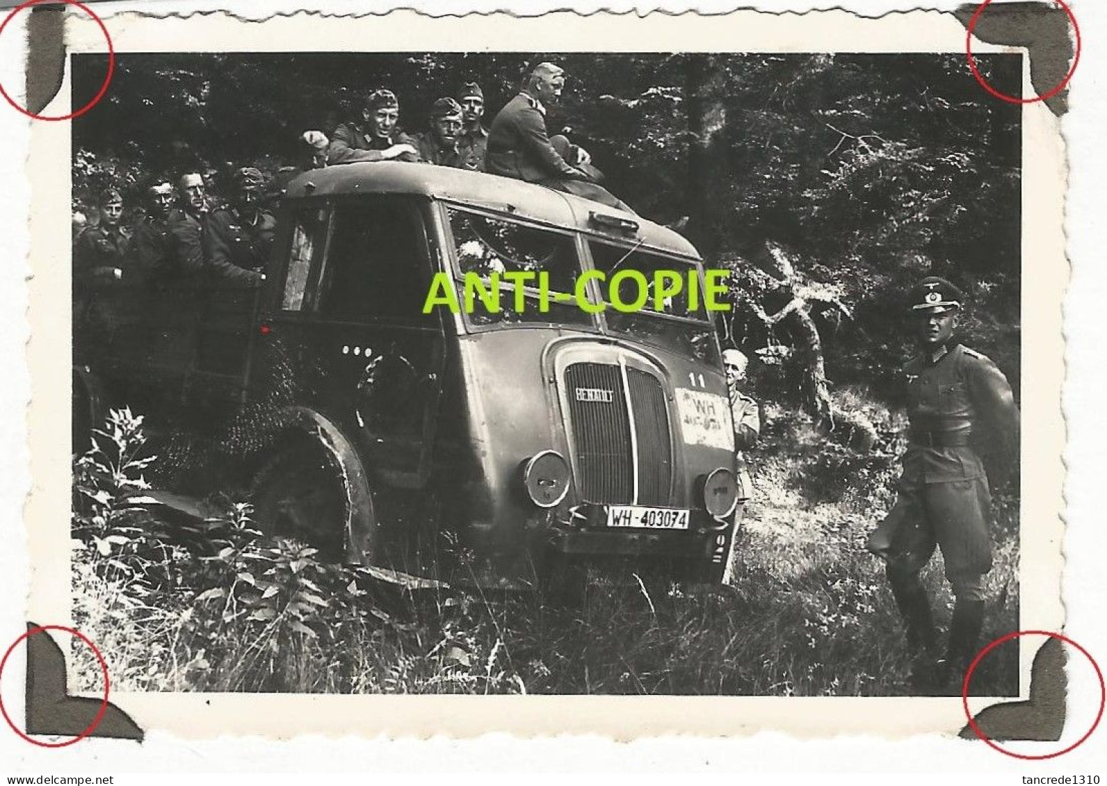 WW2  PHOTO ORIGINALE Soldats Allemands Camion RENAULT AGK1 Réquisitionné - 1939-45