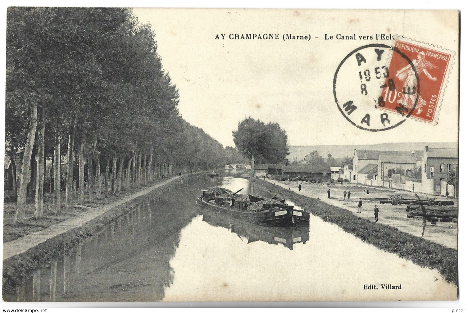 AY EN CHAMPAGNE - Le Canal Vers L'Ecluse - PENICHE - Ay En Champagne