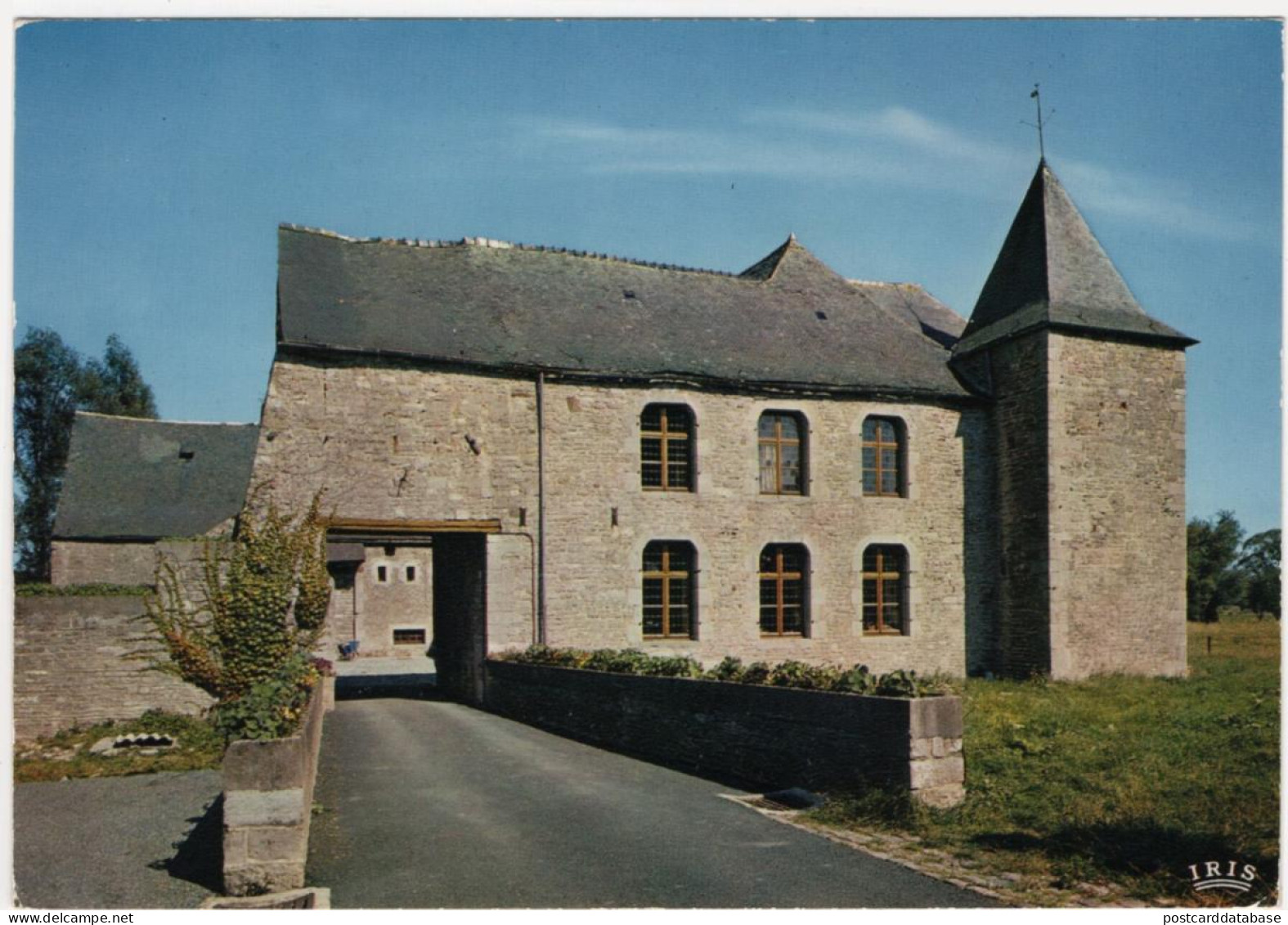 Boussu-en-Fagne - Le Manoir De La Motte - Andere & Zonder Classificatie