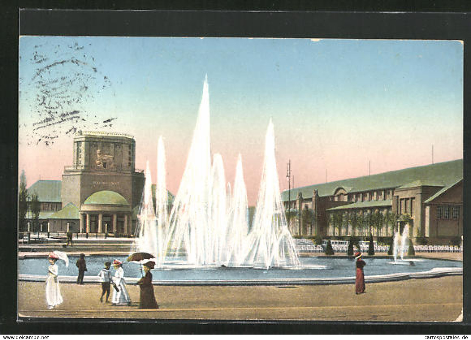 AK Leipzig, Internationale Baufachausstellung Mit Sonderausstellungen 1913, Ausstellungshalle & Leuchtspringbrunnen  - Expositions