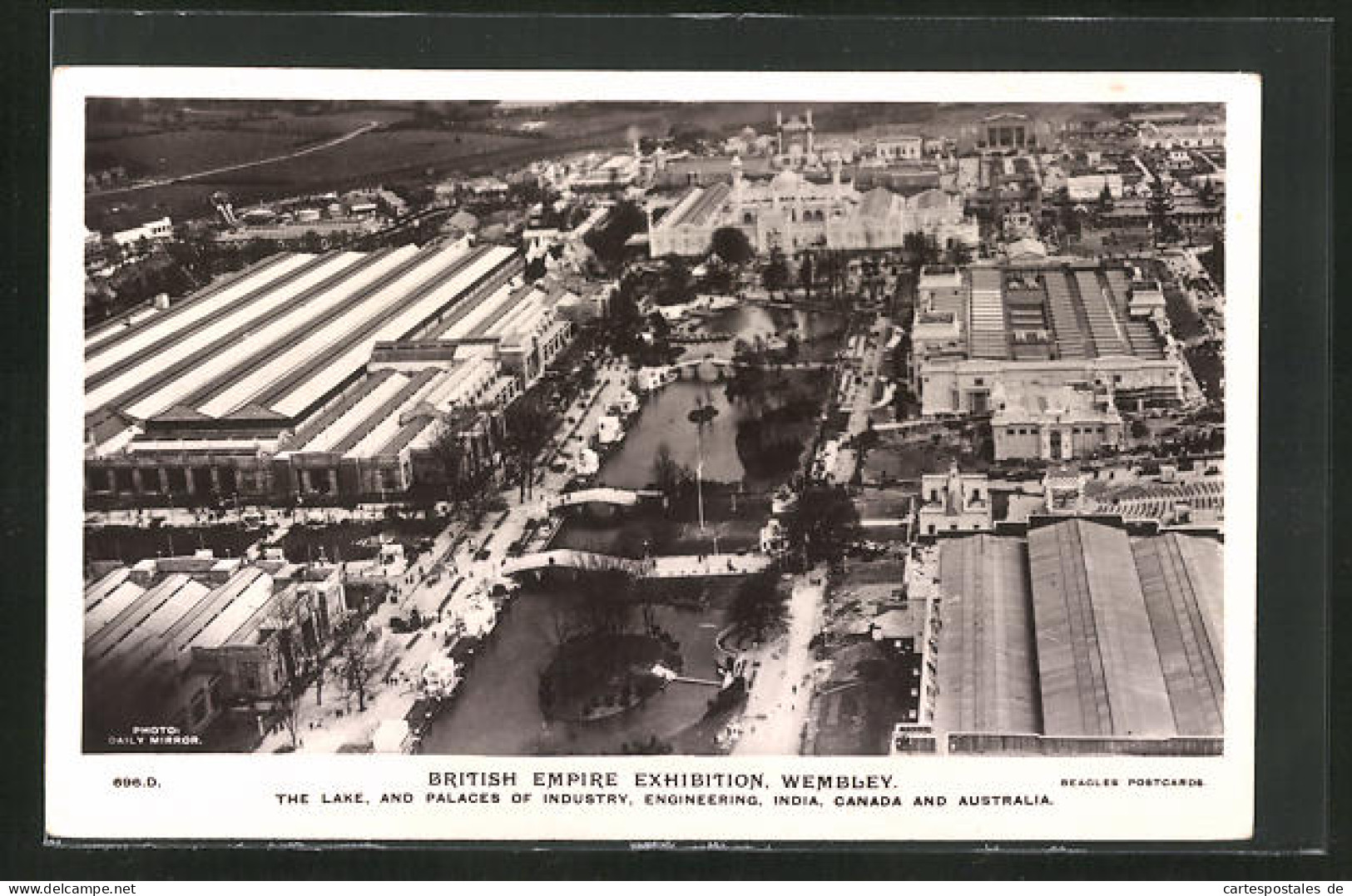 AK Wembley, British Empire Exhibition, The Lake And Palaces Of Industry, Engineering, India, Canada And Australia  - Expositions