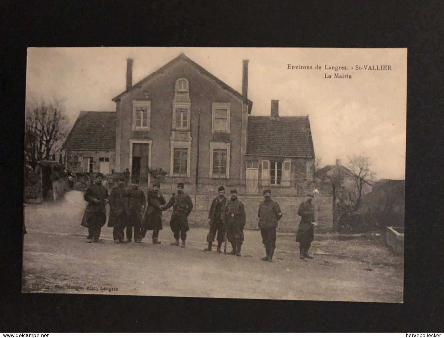 Saint Vallier Sur Marne - La Mairie - Photo Avec Des Soldats - 52 - Autres & Non Classés
