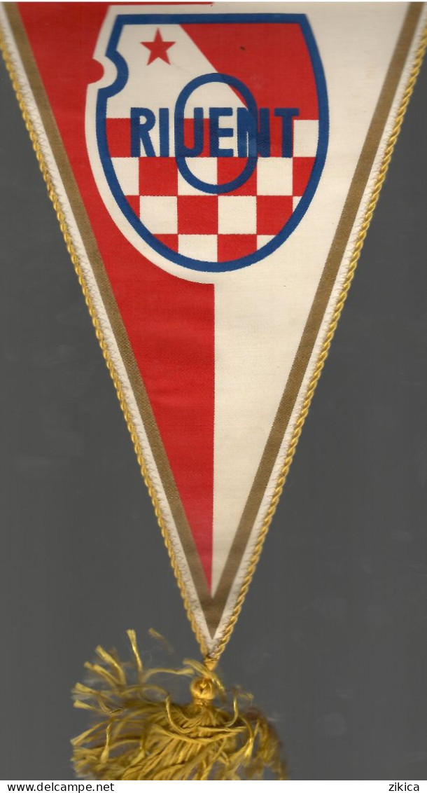 Soccer / Football Club - Orijent - Susak - Rijeka - Croatia - Habillement, Souvenirs & Autres