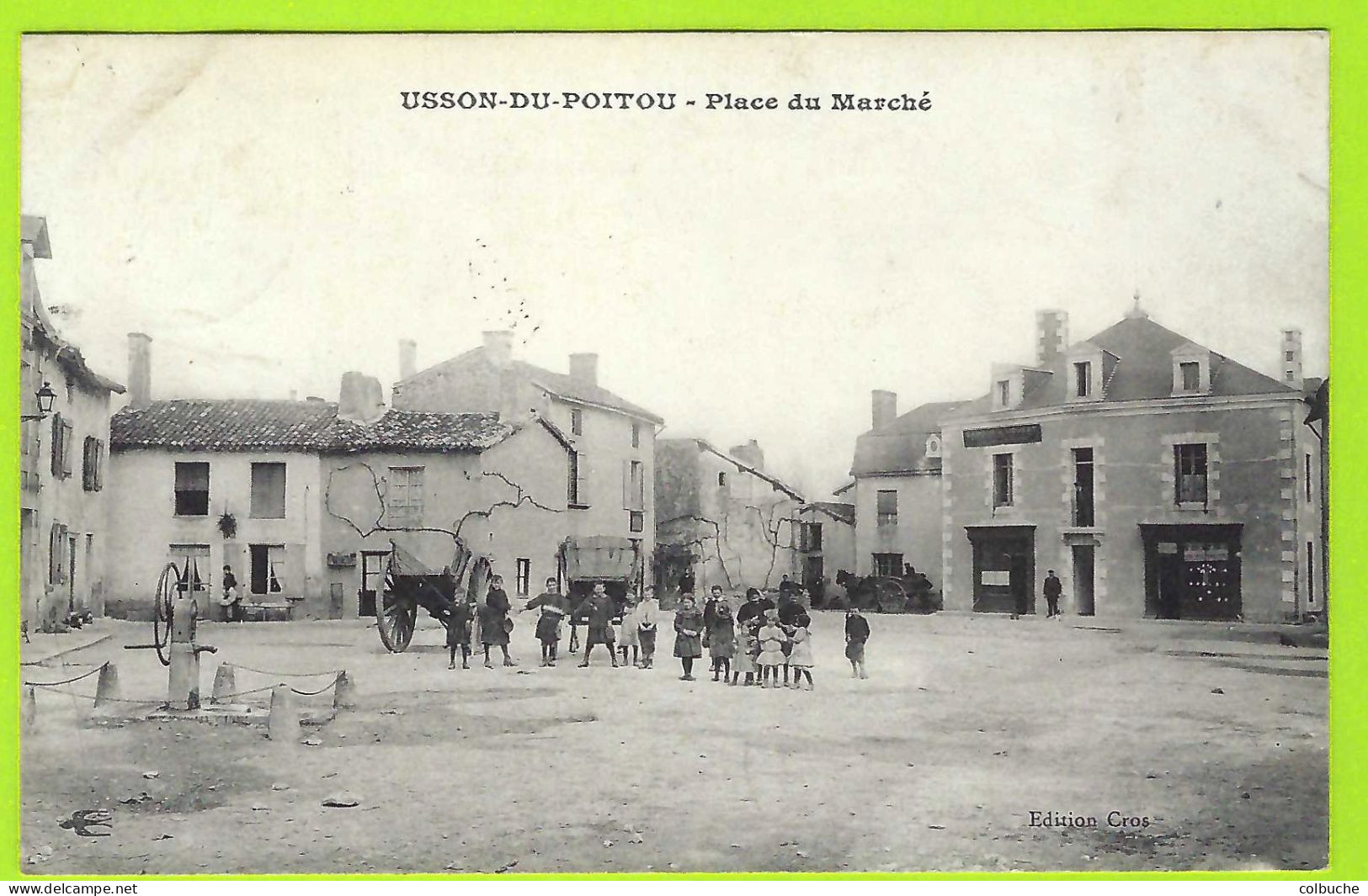 86 - USSON-DU-POITOU +++ Place Du Marché +++ Belle Animation +++ - Other & Unclassified