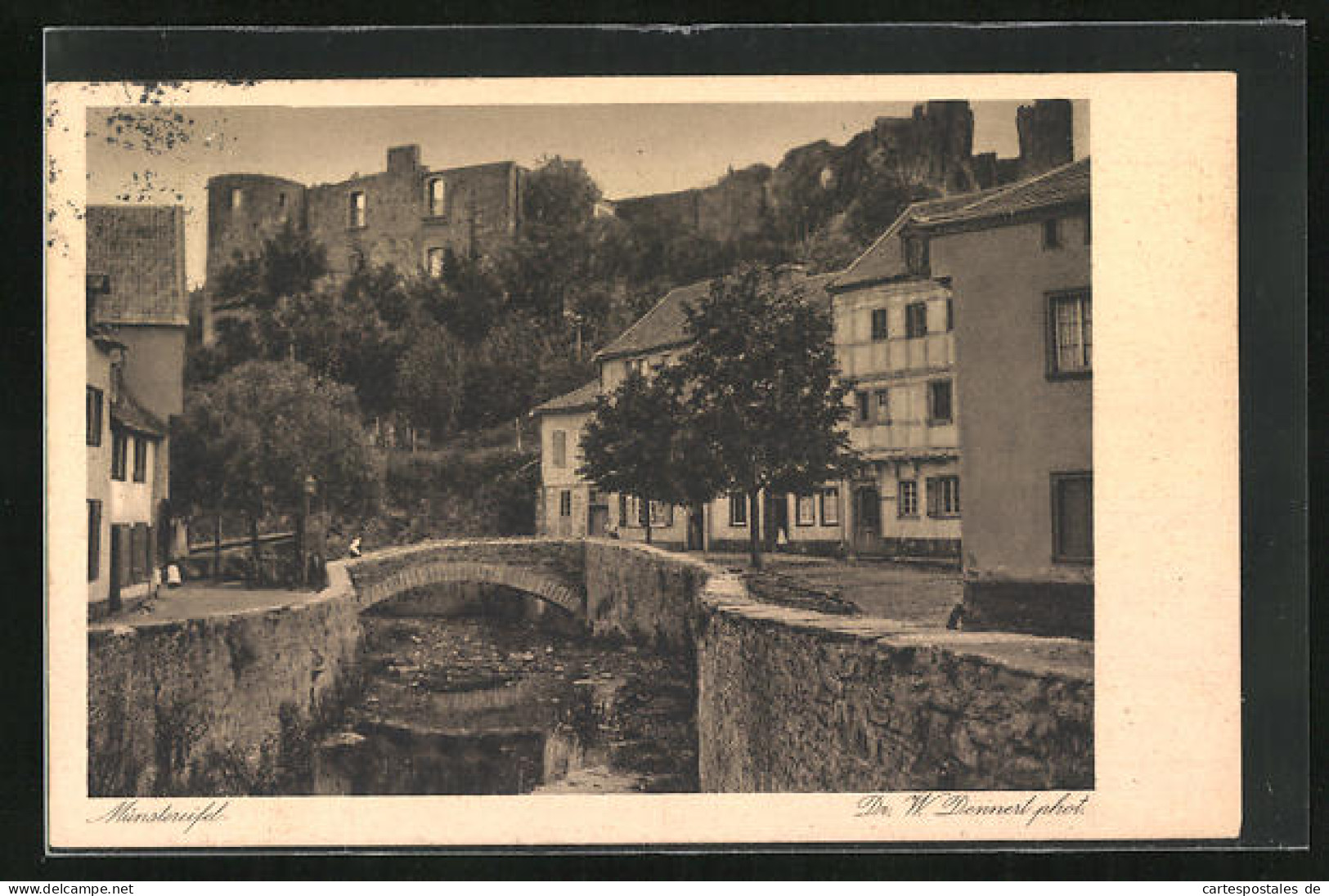 AK Münstereifel, Ortspartie Mit Brücke Und Burgruine  - Muenster