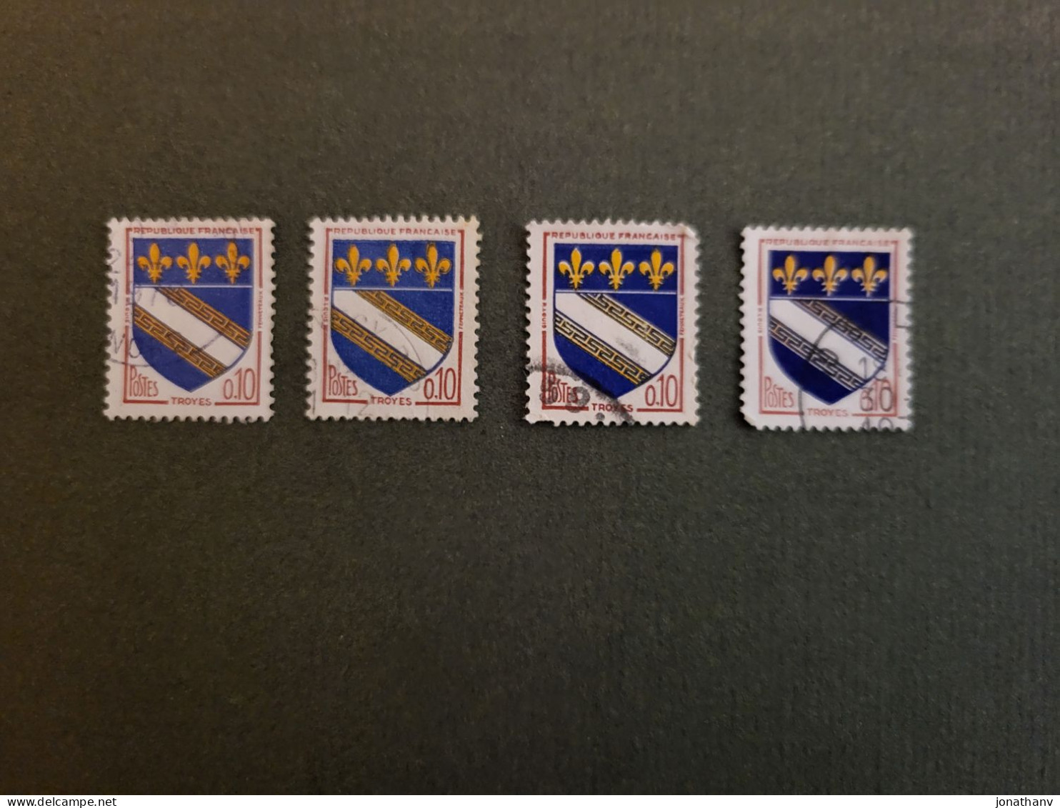 TIMBRE BLASON DE TROYES 1963 FRANCE, EXCEPTIONNEL PANACHE DE COULEURS - Used Stamps