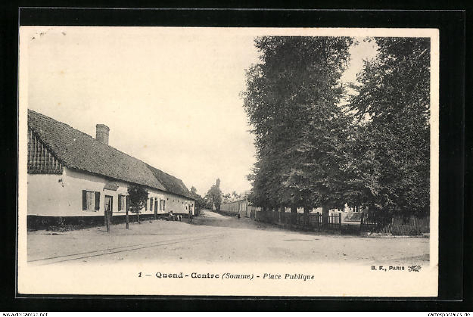 CPA Quend-Plage, Place Publique  - Quend