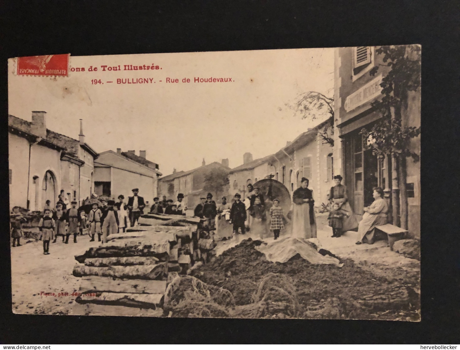 Bulligny - Rue De Houdevaux - 54 - Autres & Non Classés