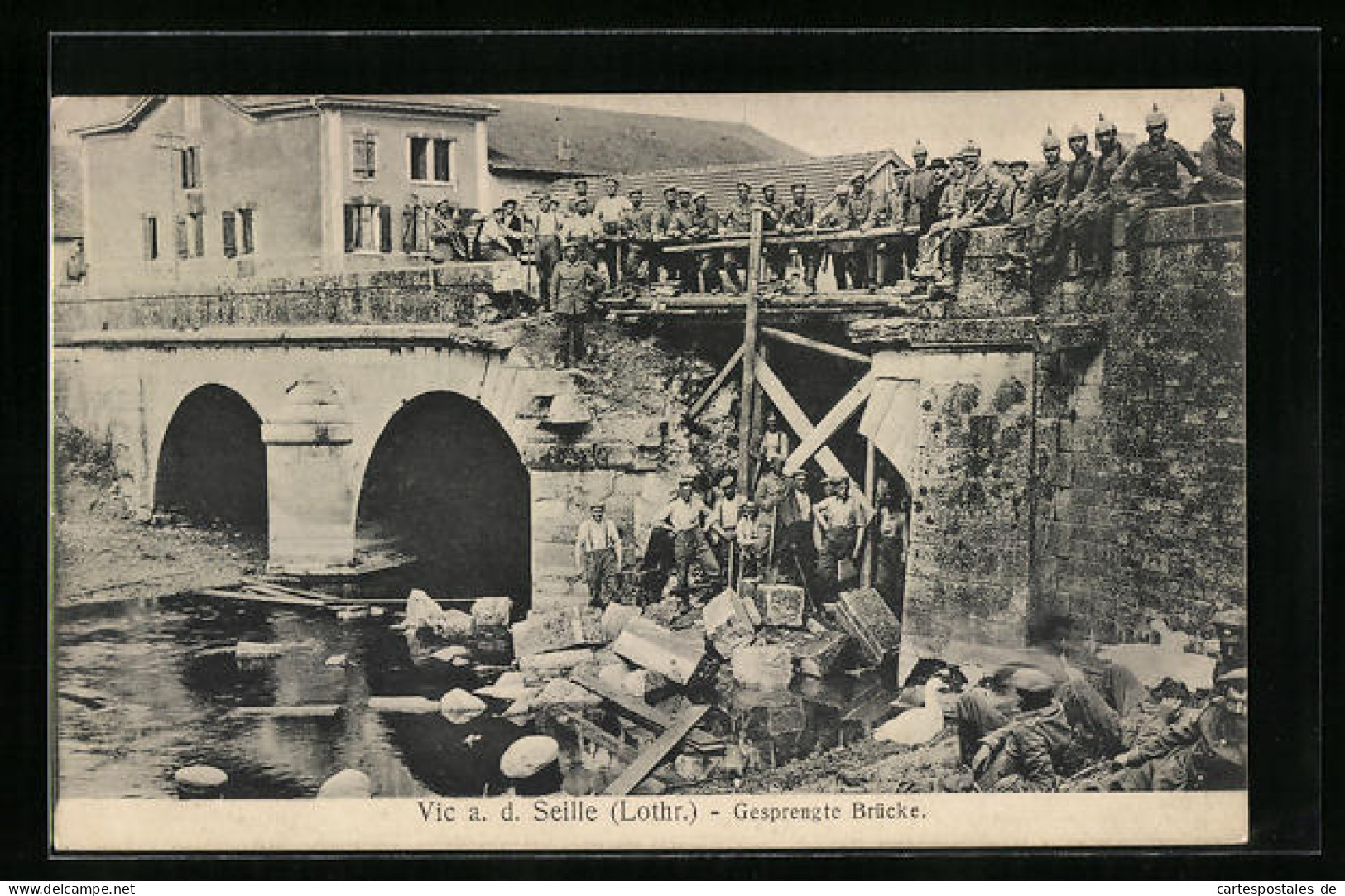 CPA Vic A. D. Seille, Deutsche Des Soldats An Der Gesprengten Pont  - Vic Sur Seille