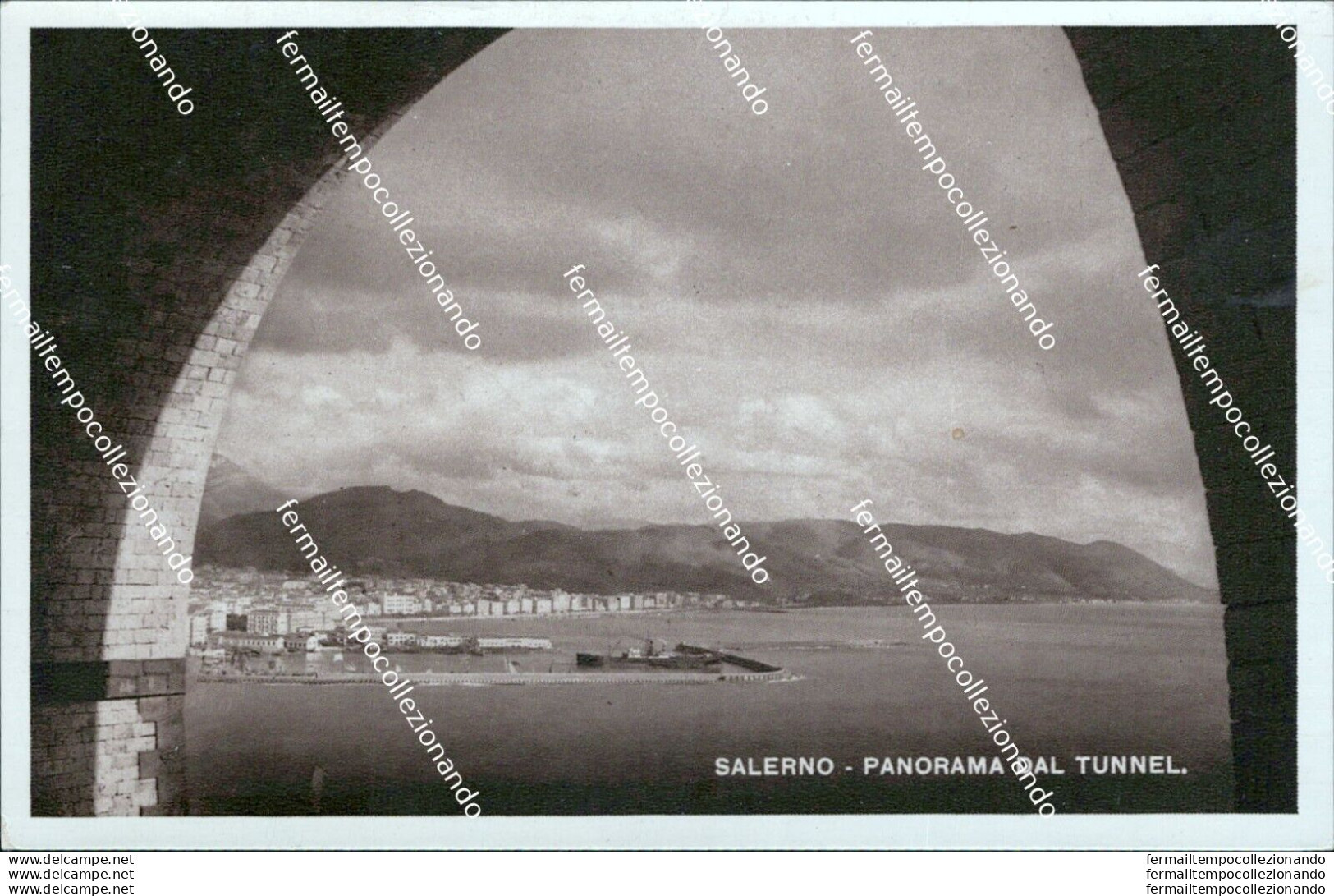 Bg518  Cartolina Salerno Citta' Panorama Dal Tunnel - Salerno