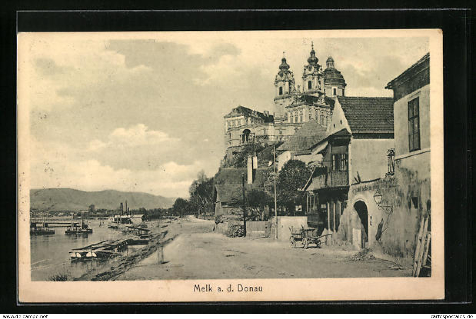 AK Melk A. D. D., Uferpromenade Mit Booten, Schloss  - Sonstige & Ohne Zuordnung