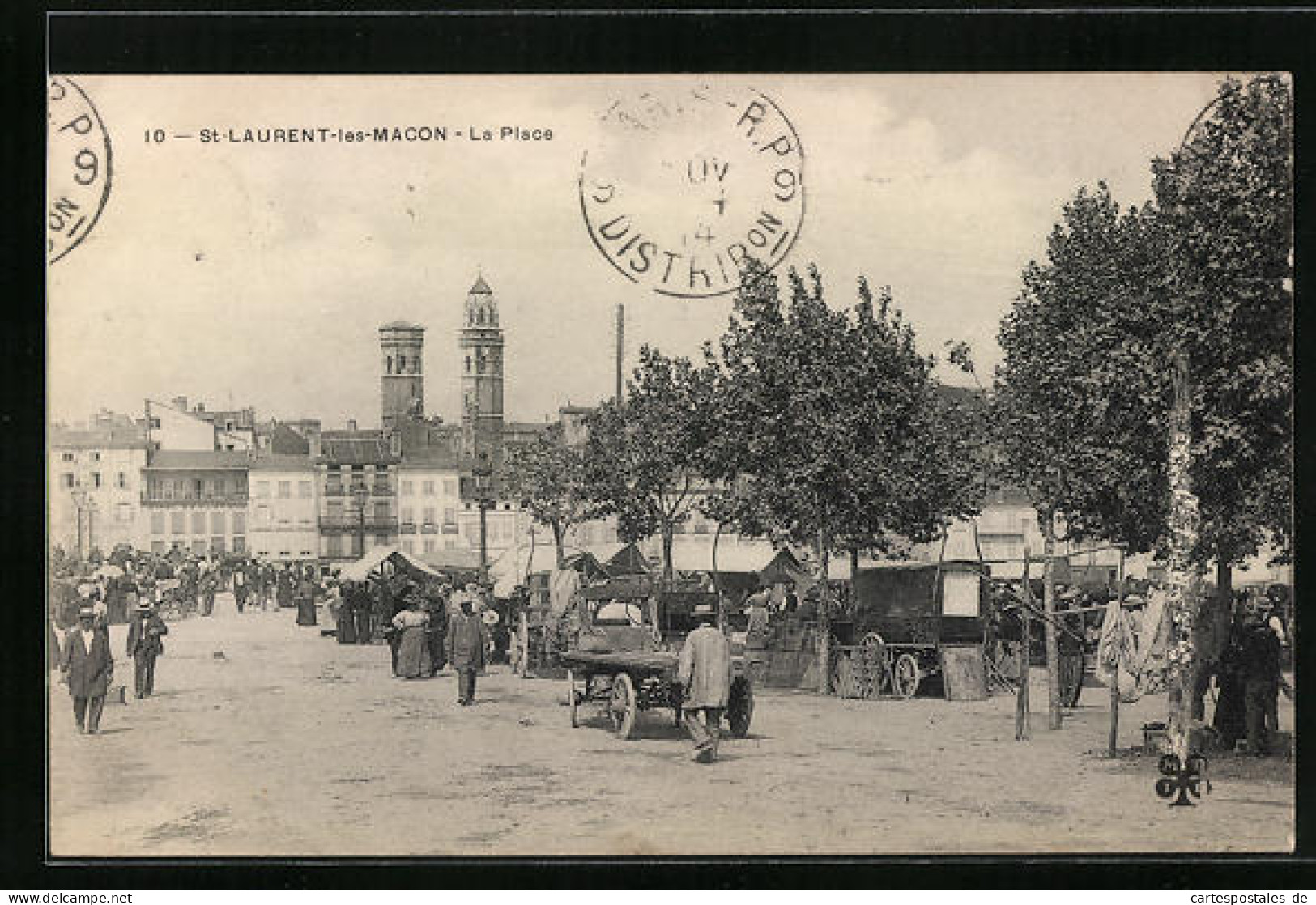 CPA St-Laurent-les-Macon, La Place  - Macon