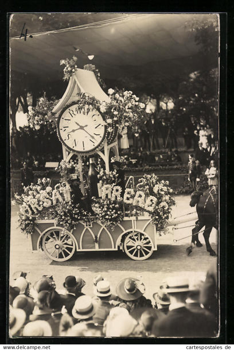 Foto-AK Montreux, Fete Des Narcisses, Festwagen  - Montreux