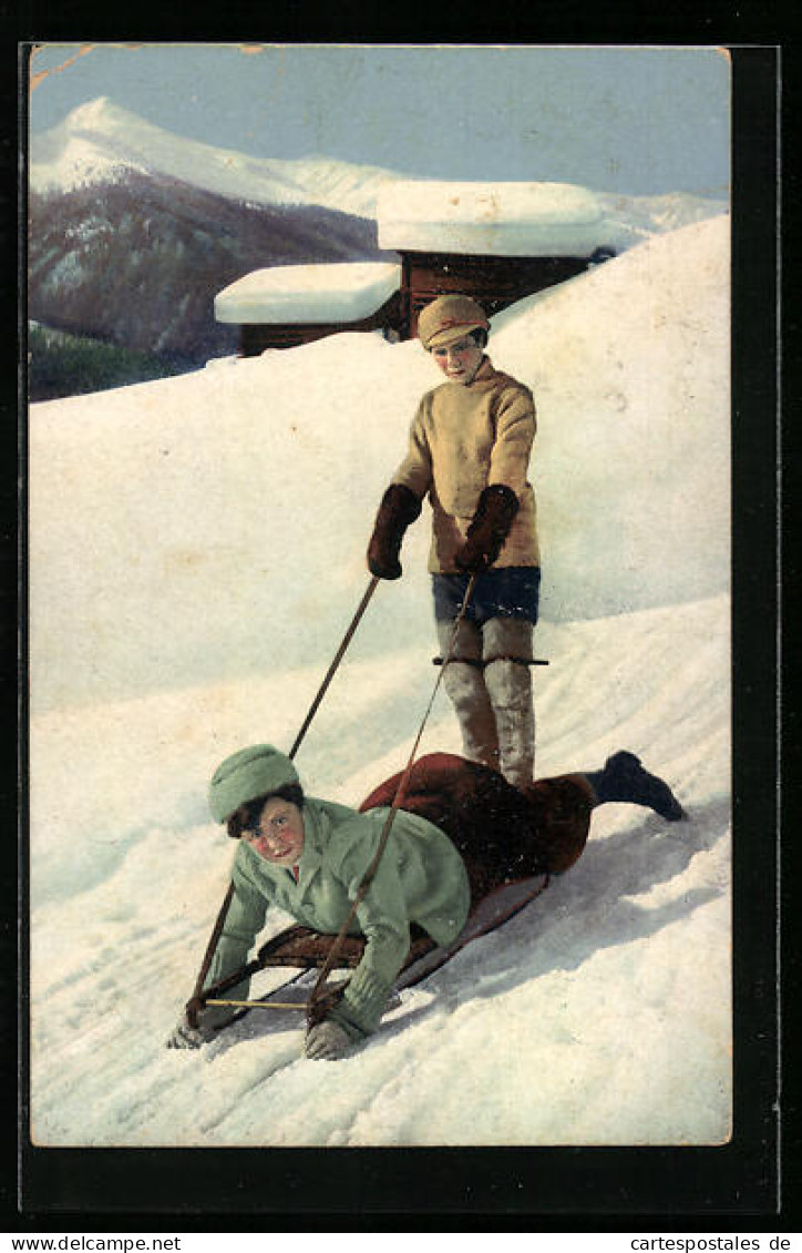 AK Zwei Personen Auf Einem Schlitten  - Sport Invernali
