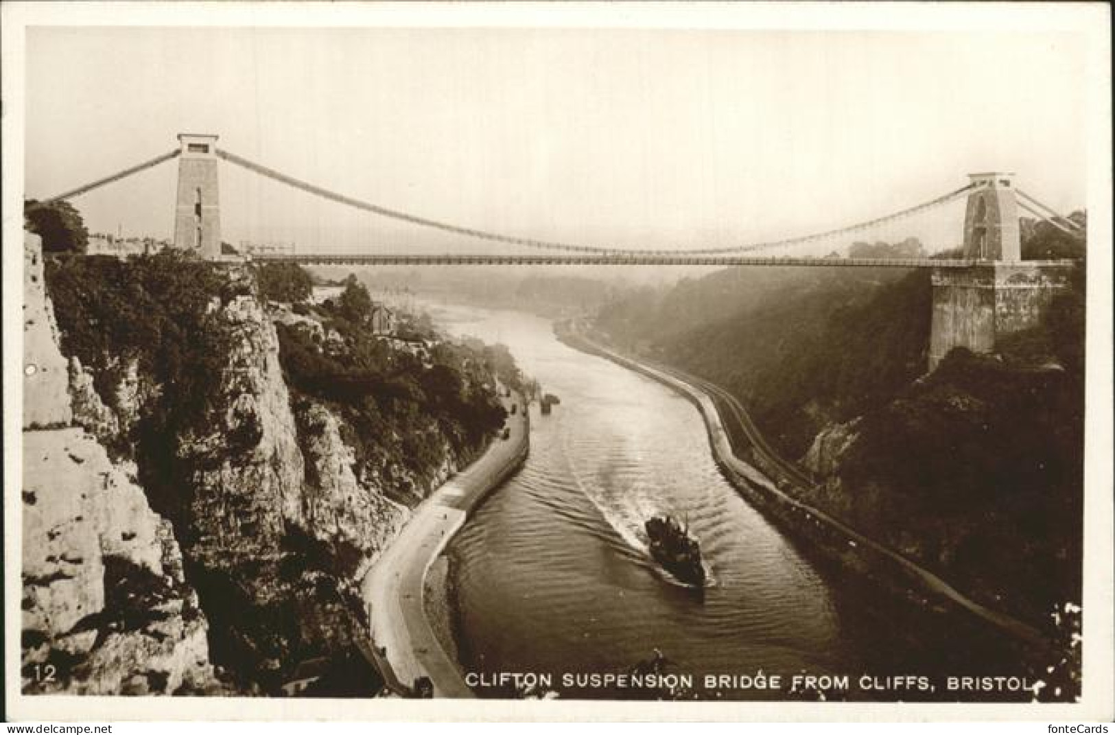 11250289 Bristol UK Clifton 
Suspension Bridge  - Bristol