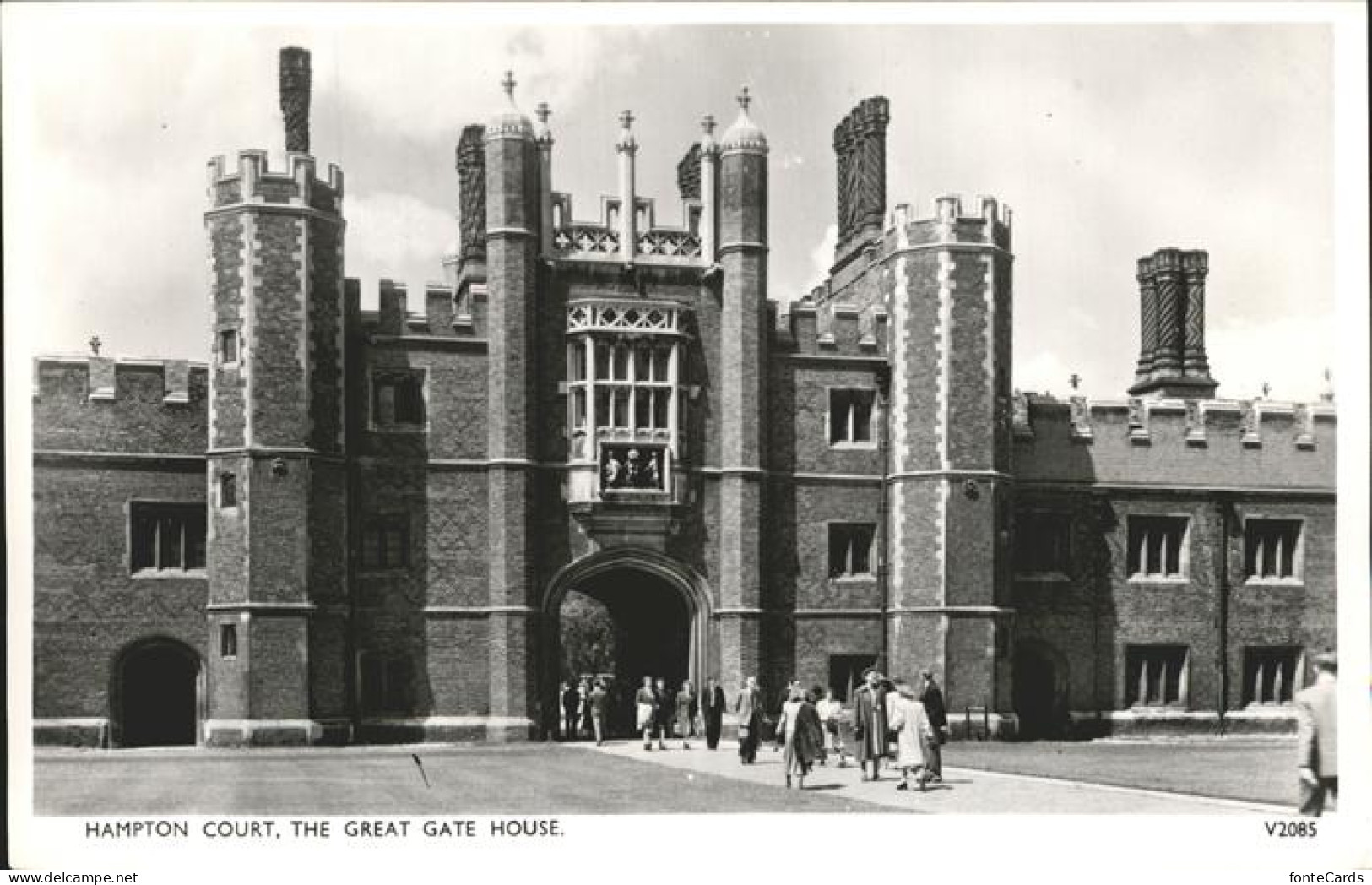 11250014 Hampton Court The Great Gate House Hampton - Herefordshire