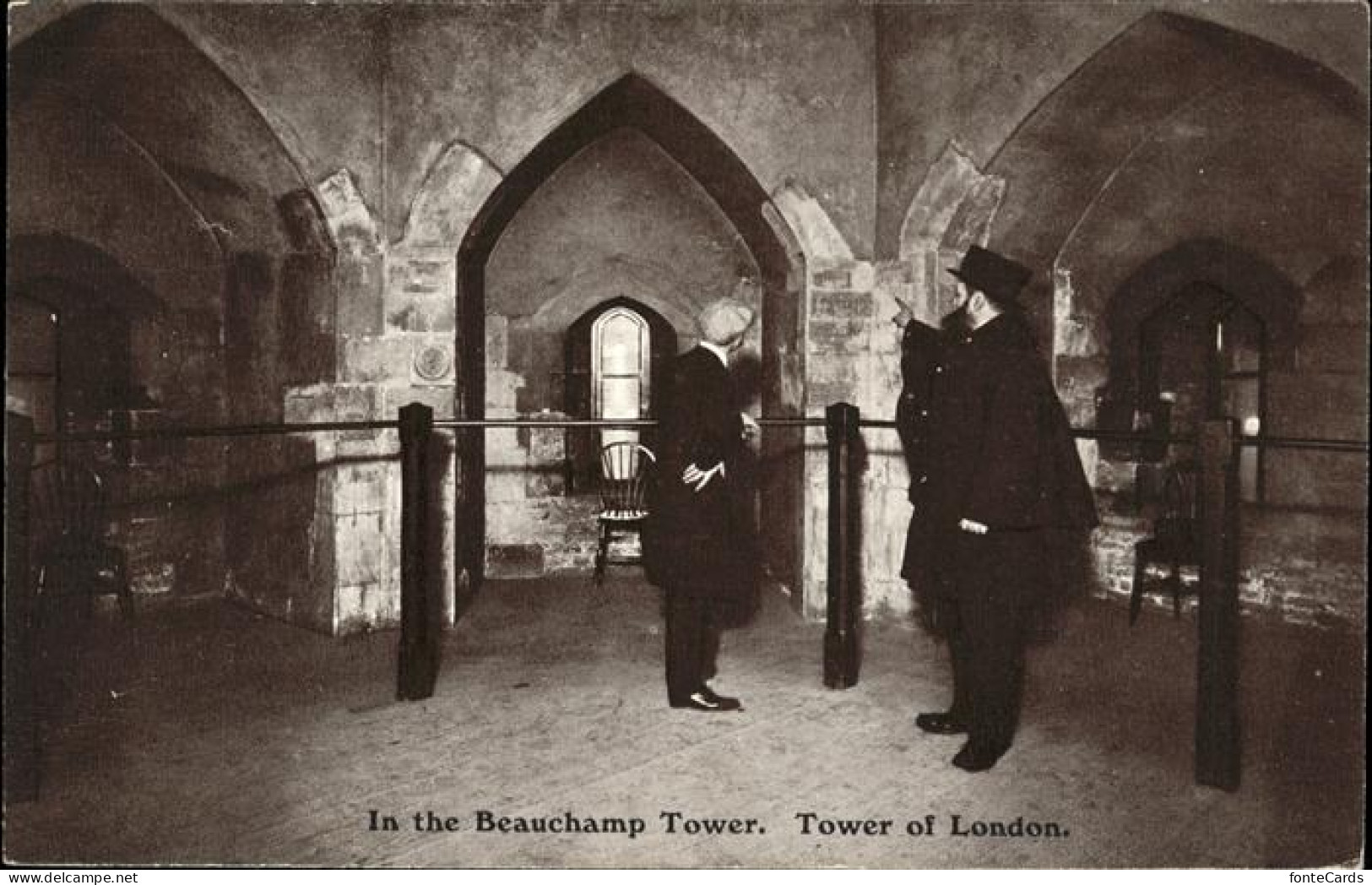 11249942 London Beauchamp Tower - Autres & Non Classés