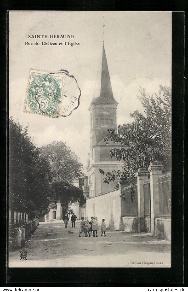 CPA Sainte-Hermine, Rue Du Chateau Et L`Eglise  - Sainte Hermine