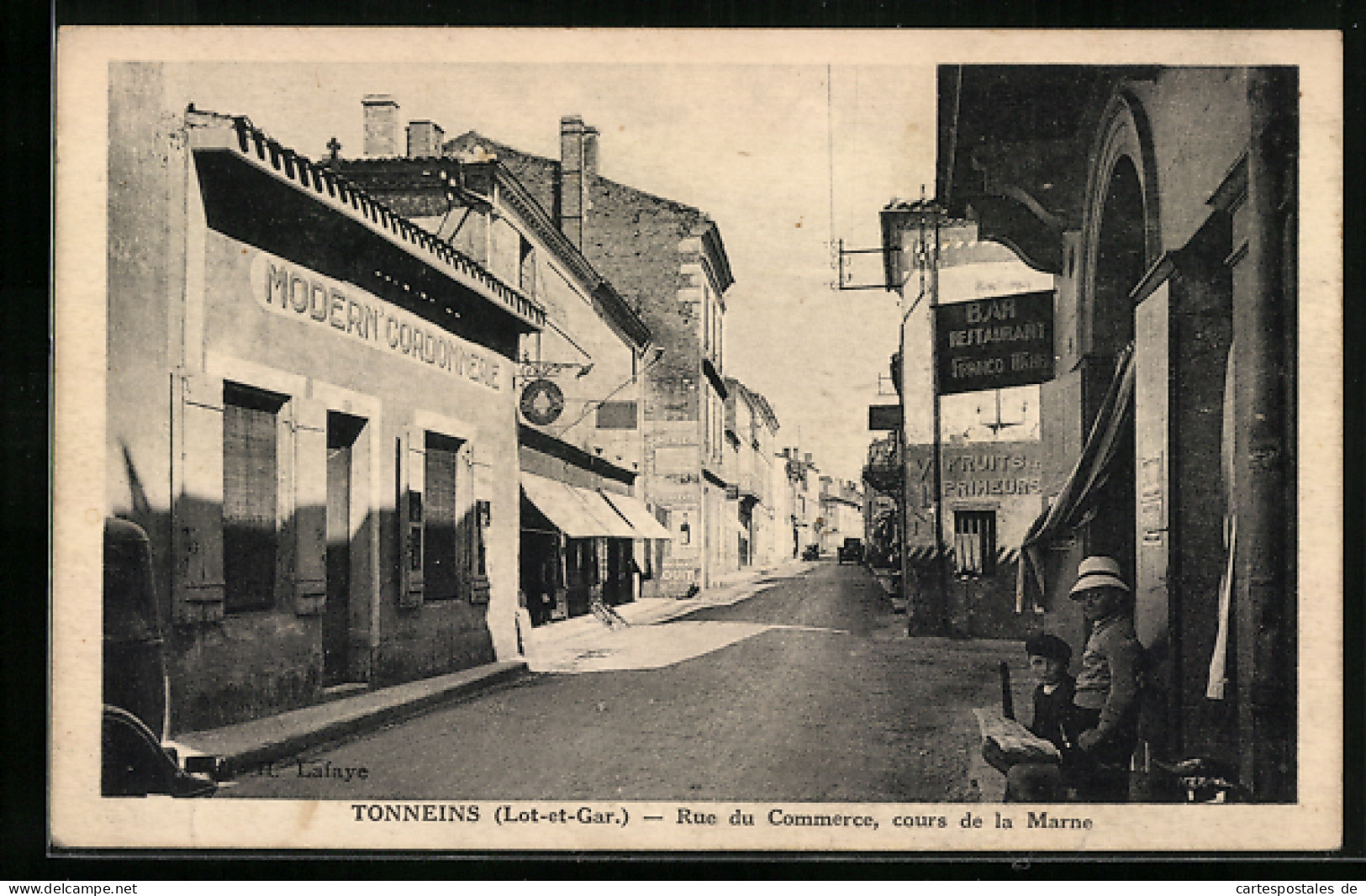 CPA Tonneins, Rue Du Commerce, Cours De La Marne  - Tonneins