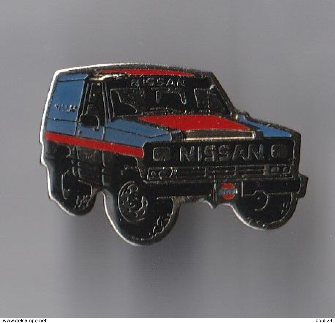 PIN'S THEME SPORT AUTOMOBILE  RALLYE  NISSAN  4 X 4 - Other & Unclassified