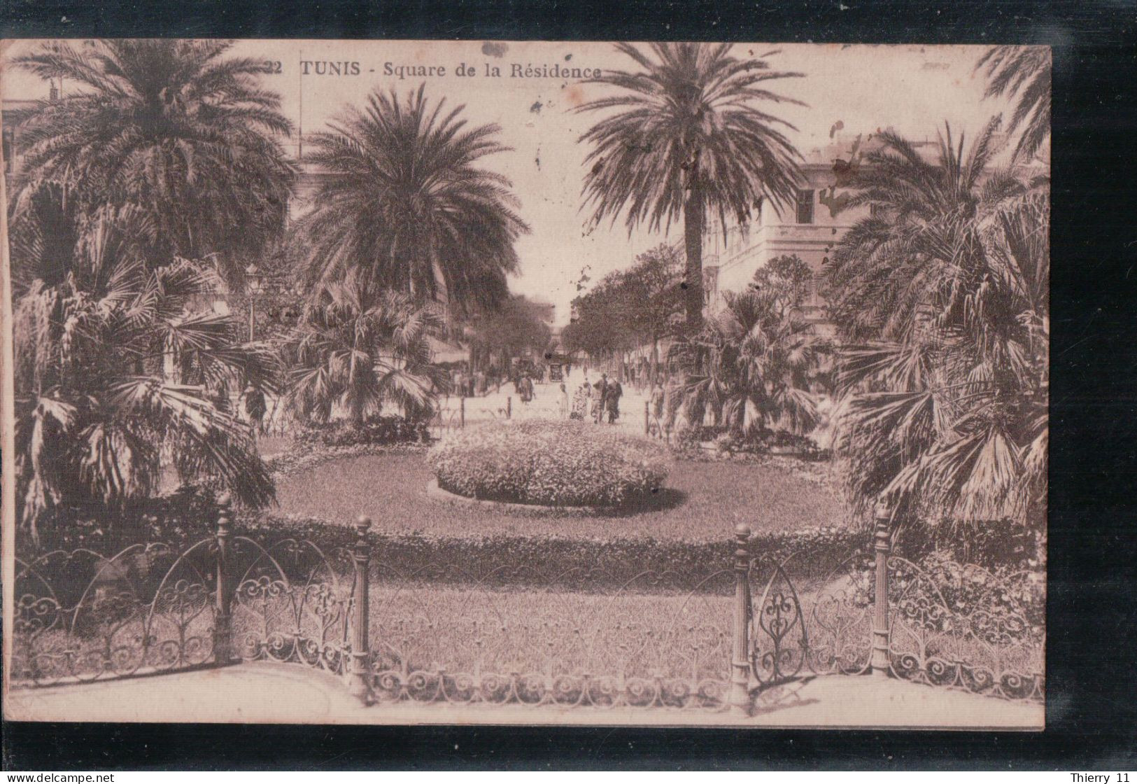 Cpa Tunis Square De La Résidence - Tunesien