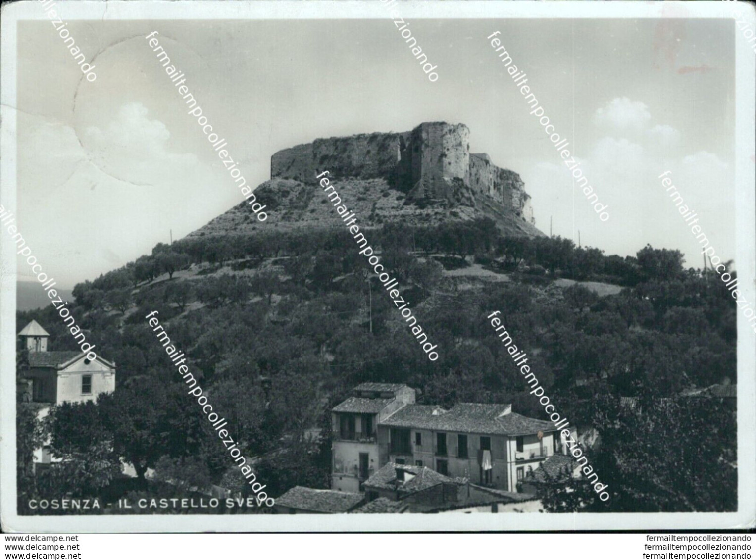 Ao689 Cartolina Cosenza Citta' Il Castello Svevo - Cosenza