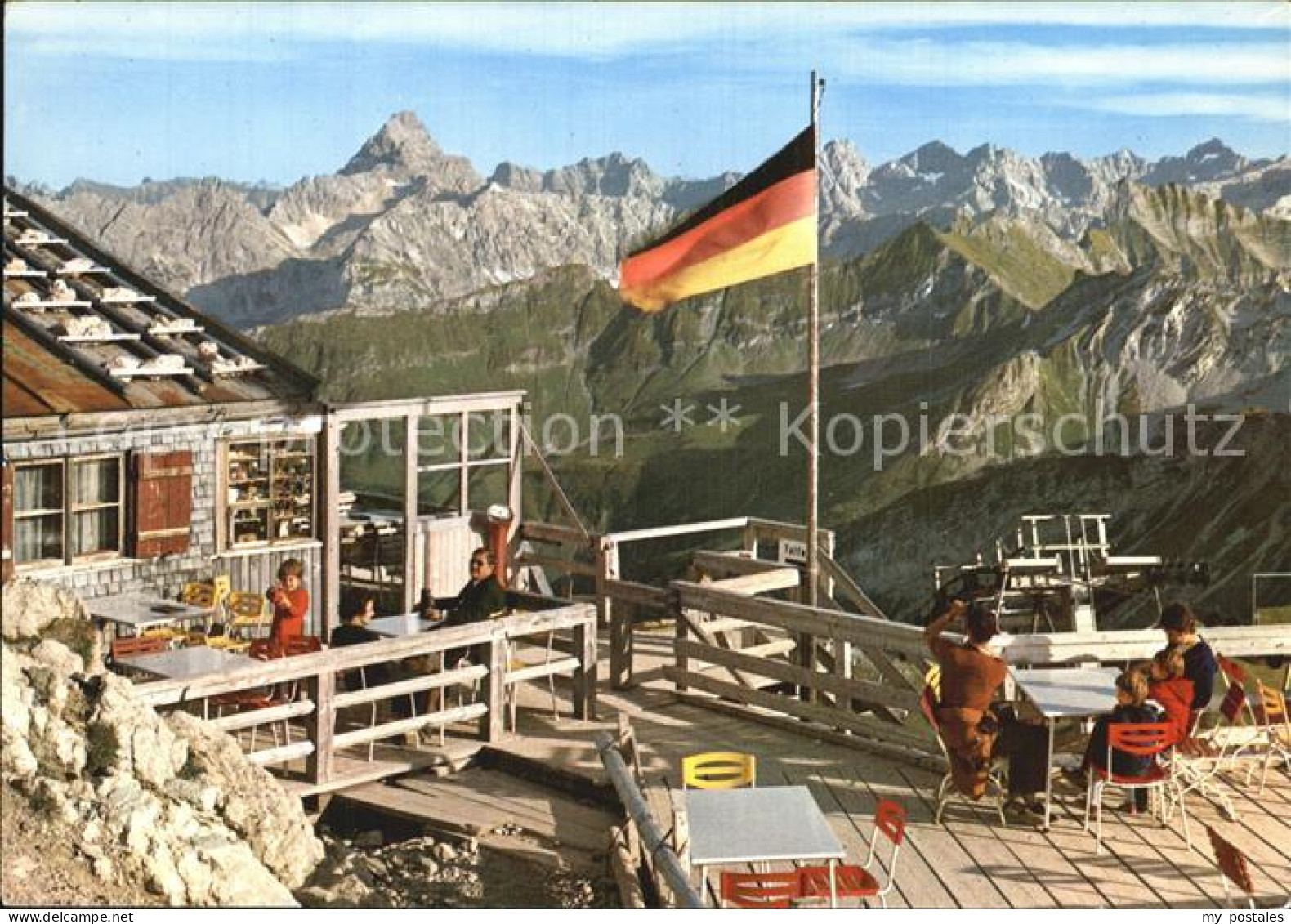 72598573 Nebelhorn Gipfelhuette Mit Hochvogel  Oberstdorf - Oberstdorf