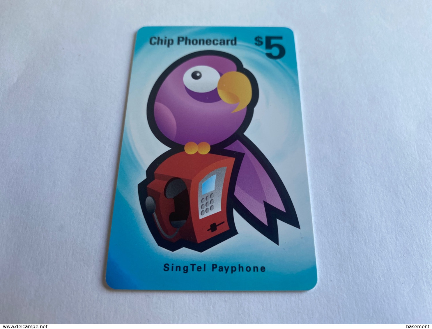 1:068 - Singapore Chip Parrot - Singapore