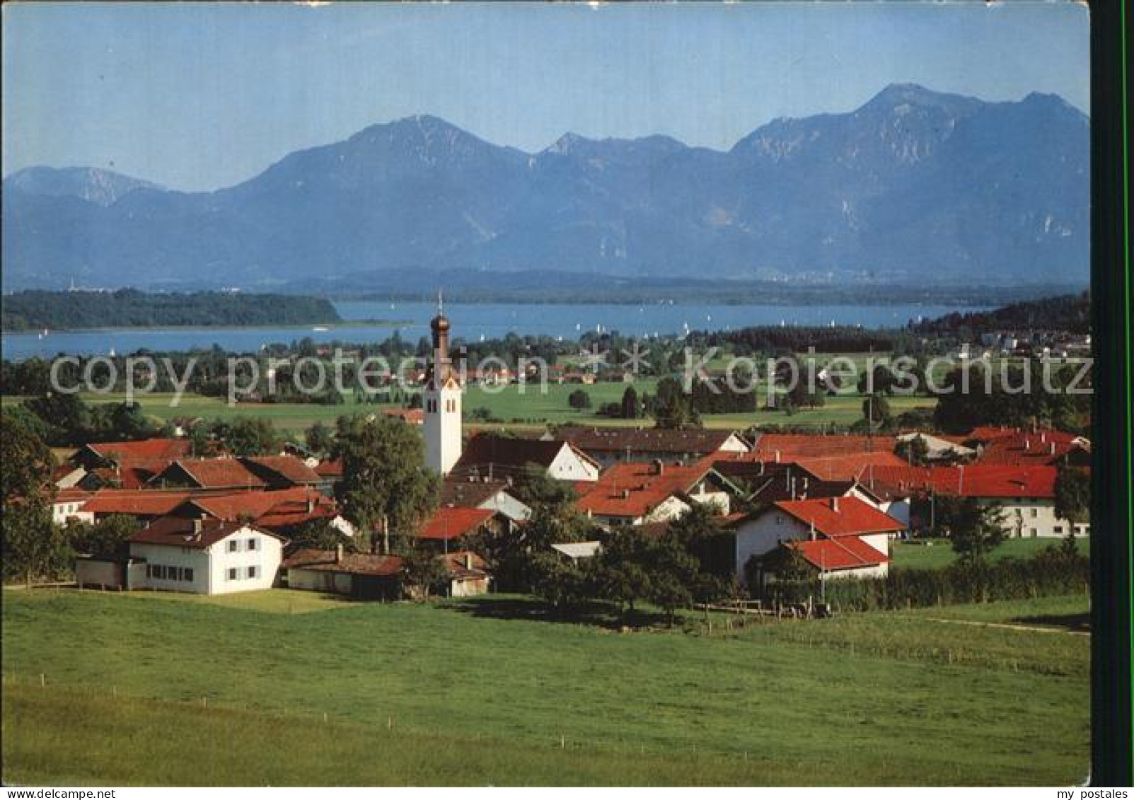 72597245 Rimsting Ortsansicht Mit Kirche Hochgern Hochfelln Chiemgauer Alpen Rim - Andere & Zonder Classificatie