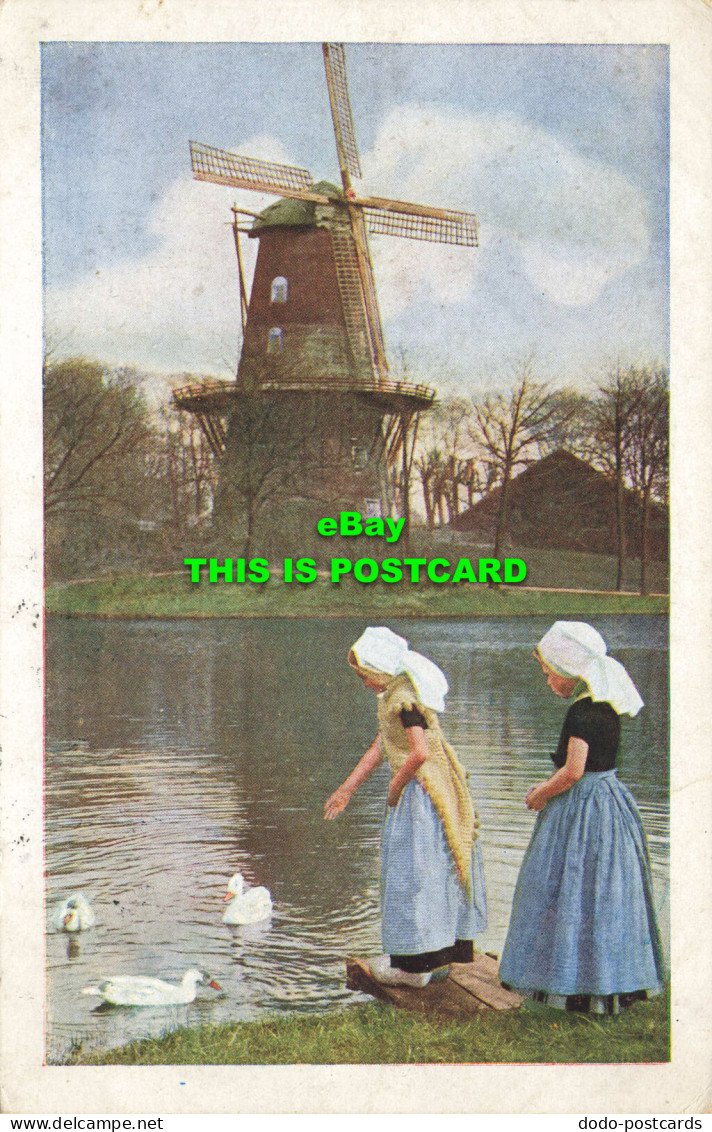 R586303 Two Women Feed Swans. Windmills. D. B. M. 4. 1924 - Monde