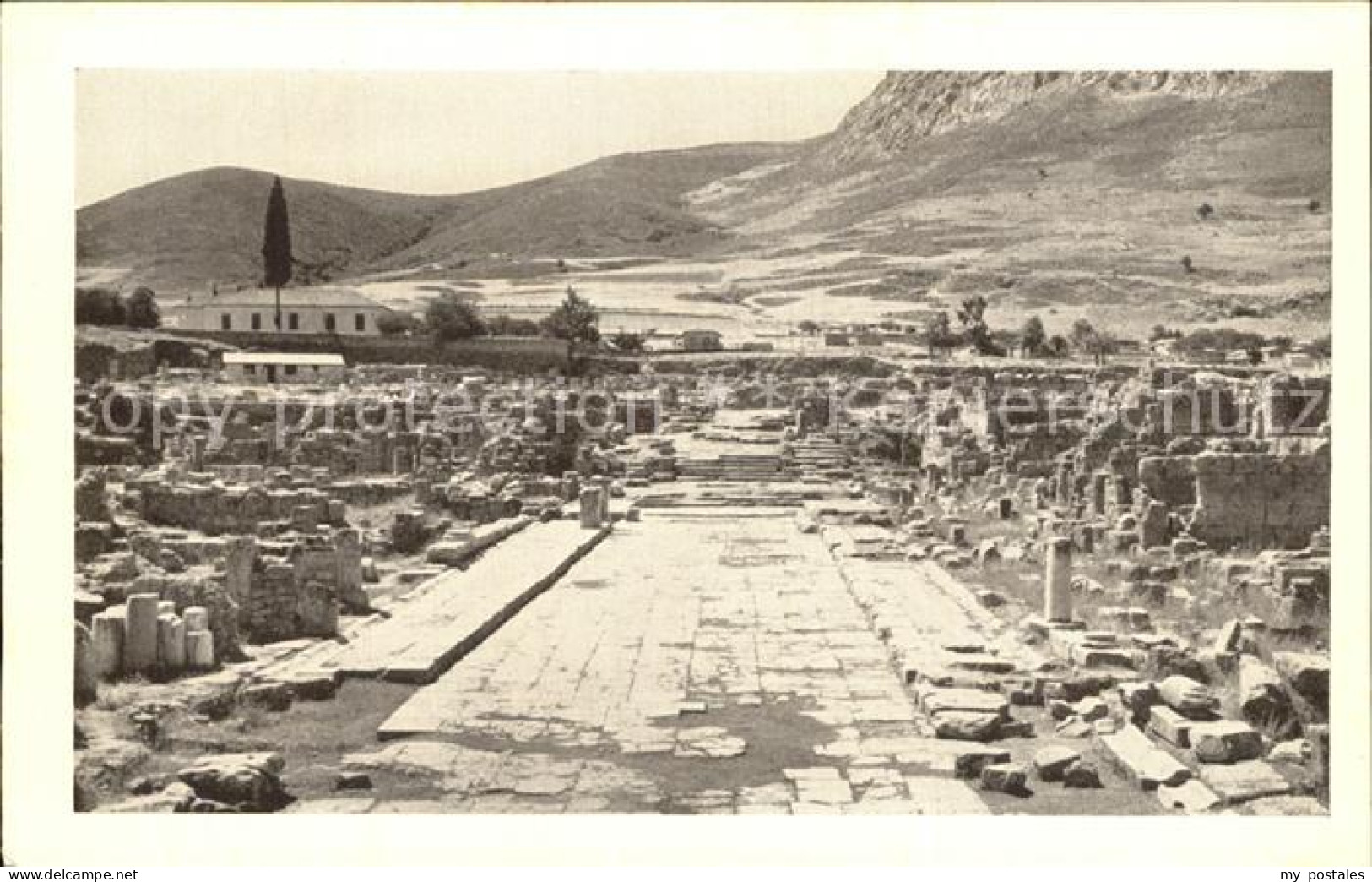 72595637 Corinth Korinth The Lechaion Road Leading To The Agora Ruinen Antike St - Grèce