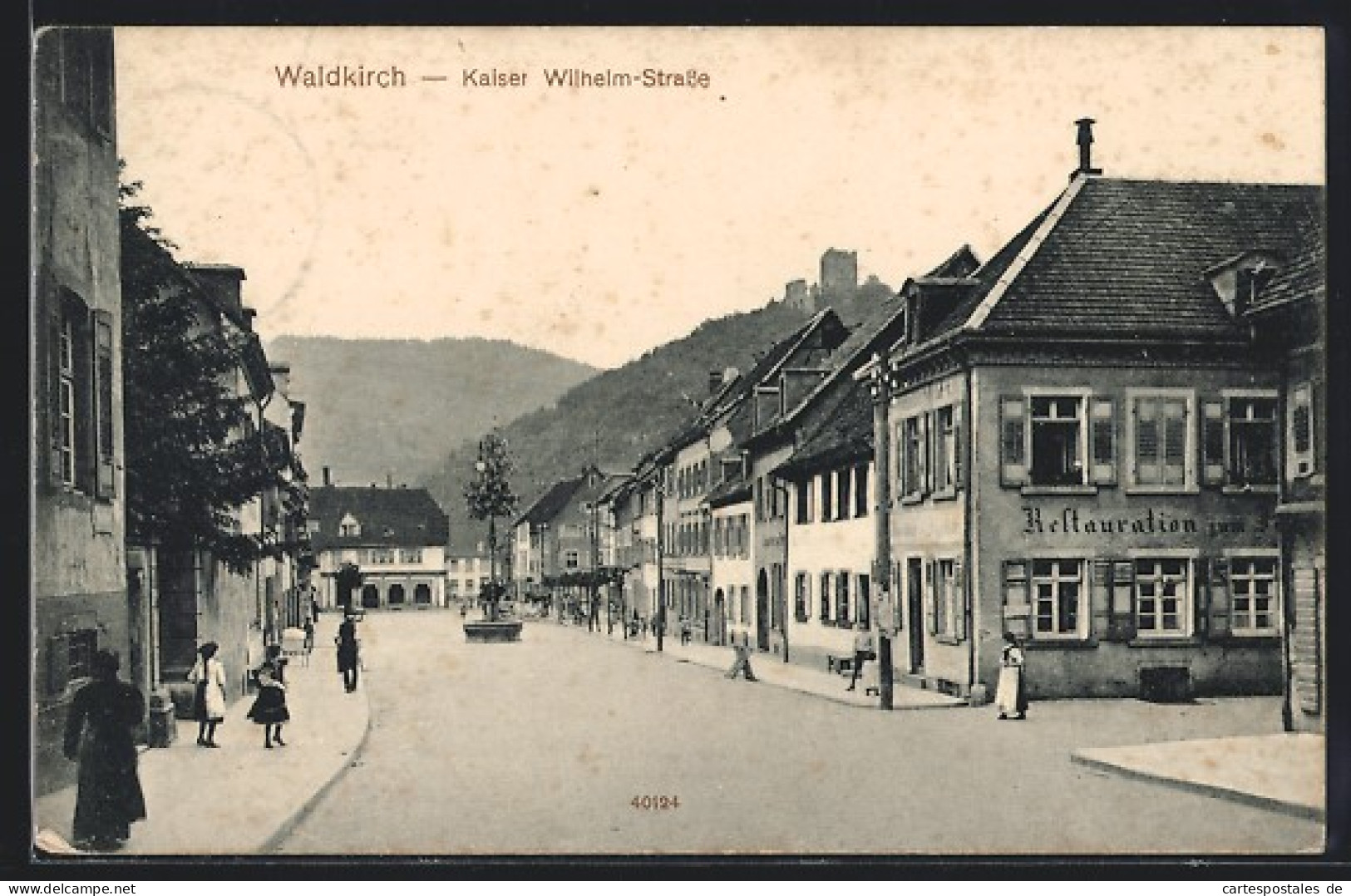 AK Waldkirch, Kaiser Wilhelm Strasse, Restauration  - Waldkirch