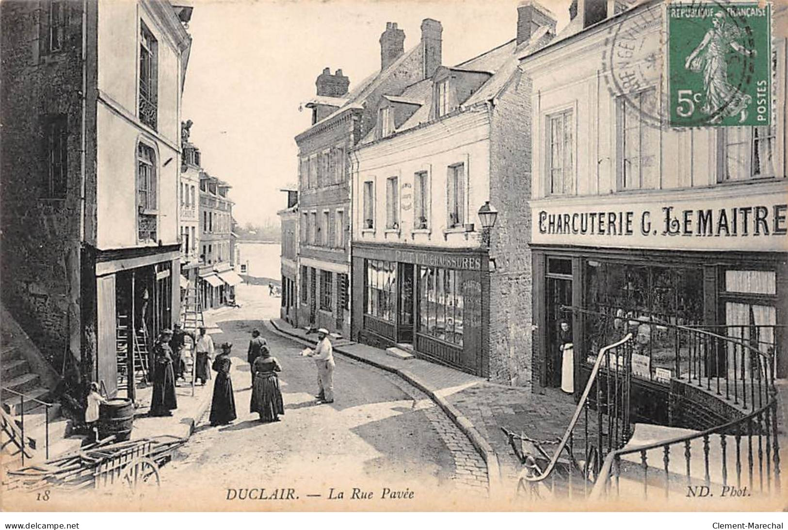 DUCLAIR - La Rue Pavée - Très Bon état - Duclair
