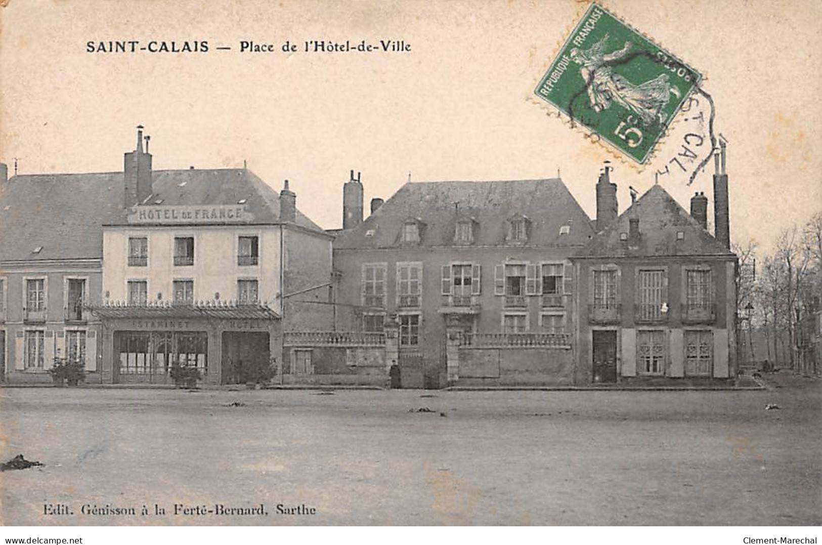SAINT CALAIS - Place De L'Hôtel De Ville - Très Bon état - Saint Calais