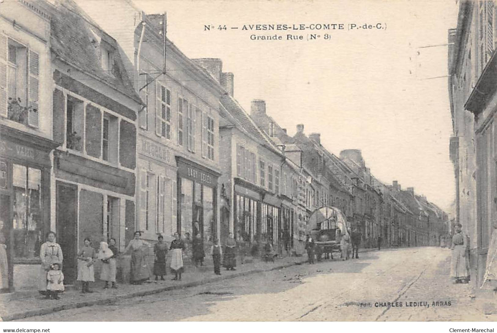 AVESNES LE COMTE - Grande Rue - Très Bon état - Avesnes Le Comte