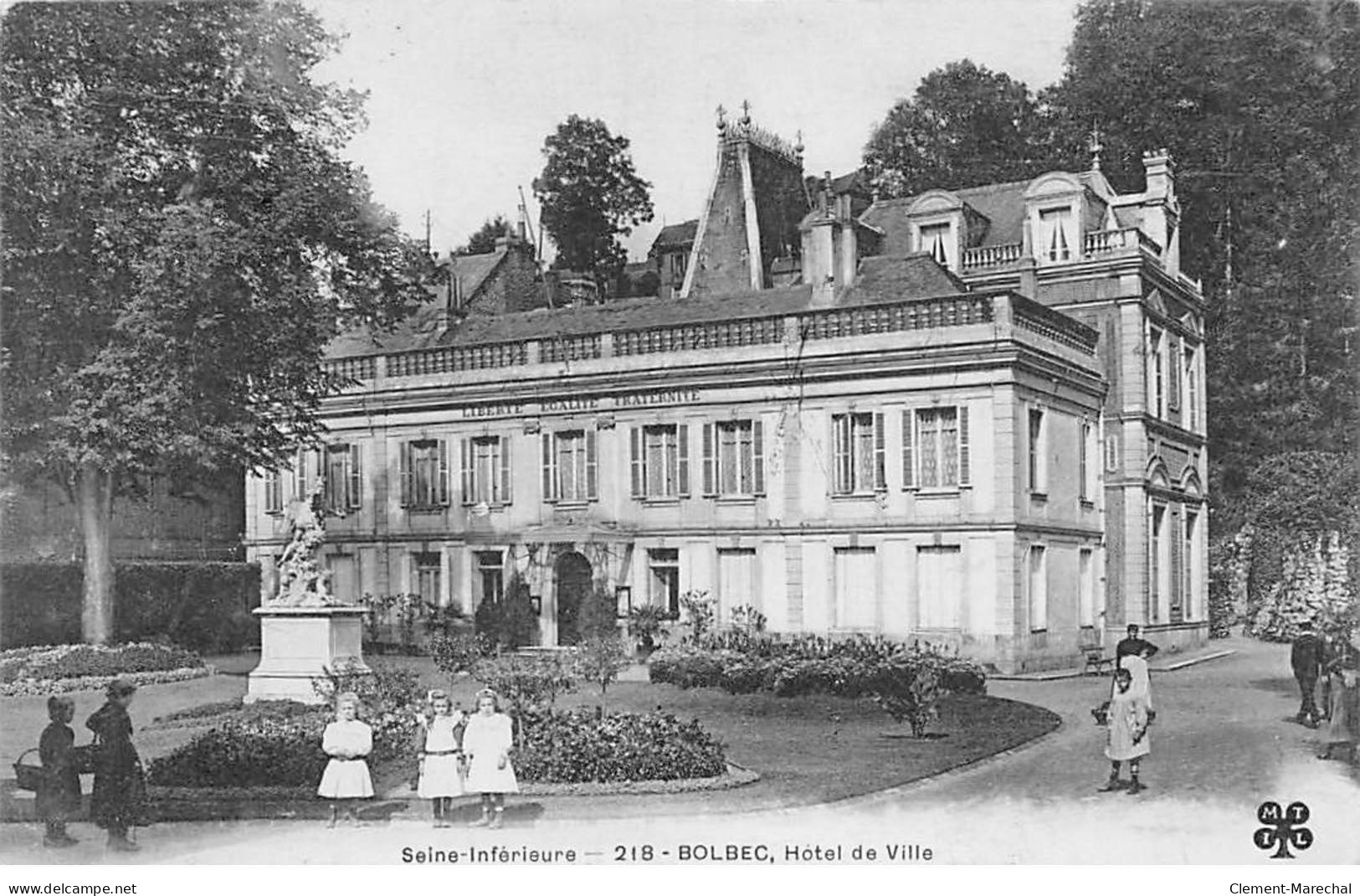 BOLBEC - Hôtel De Ville - Très Bon état - Bolbec