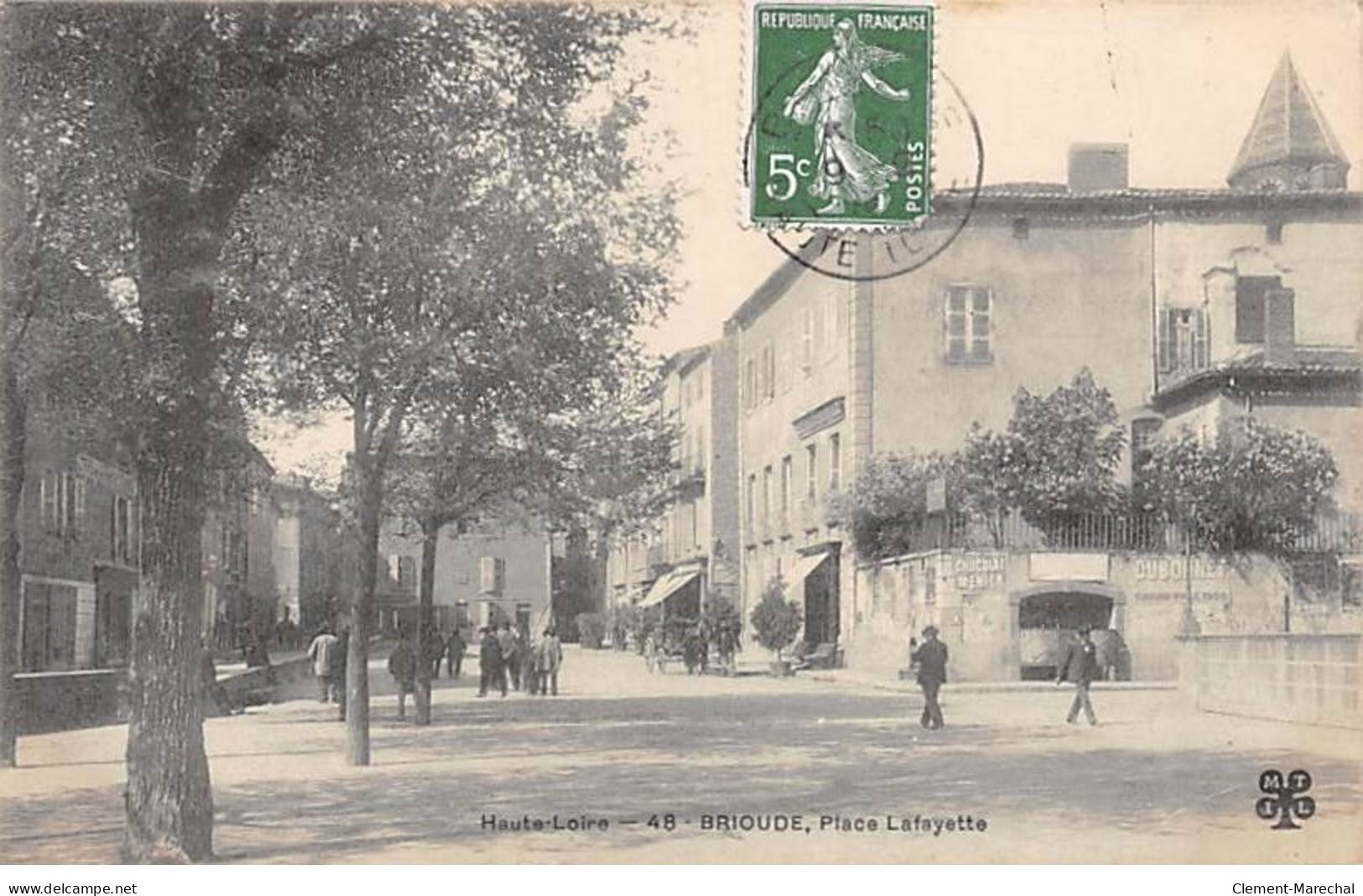 BRIOUDE - Place Lafayette - Très Bon état - Brioude