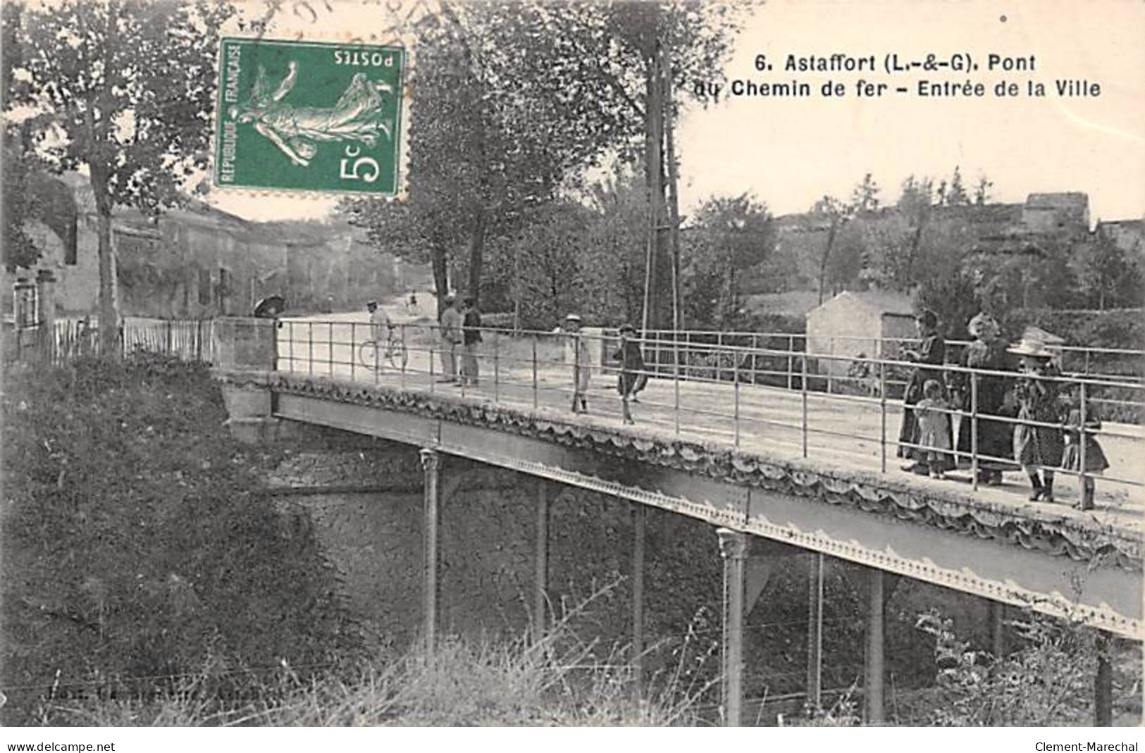 ASTAFFORT - Pont Du Chemin De Fer - Entrée De La Ville - Très Bon état - Astaffort