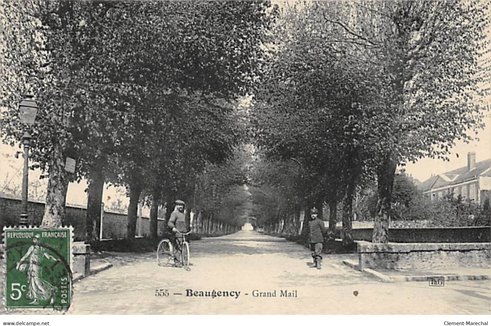 BEAUGENCY - Grand Mail - Très Bon état - Beaugency
