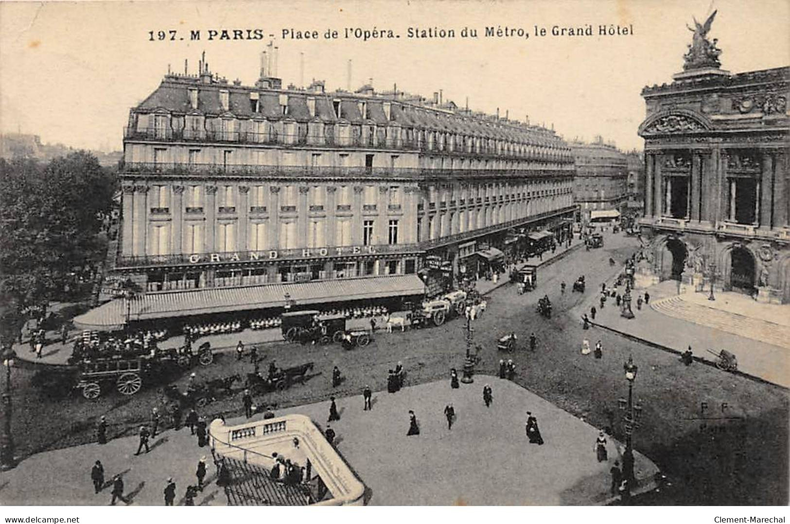 PARIS - Place De L'Opéra - Station Du Métro, Le Grand Hôtel - Très Bon état - Distrito: 02