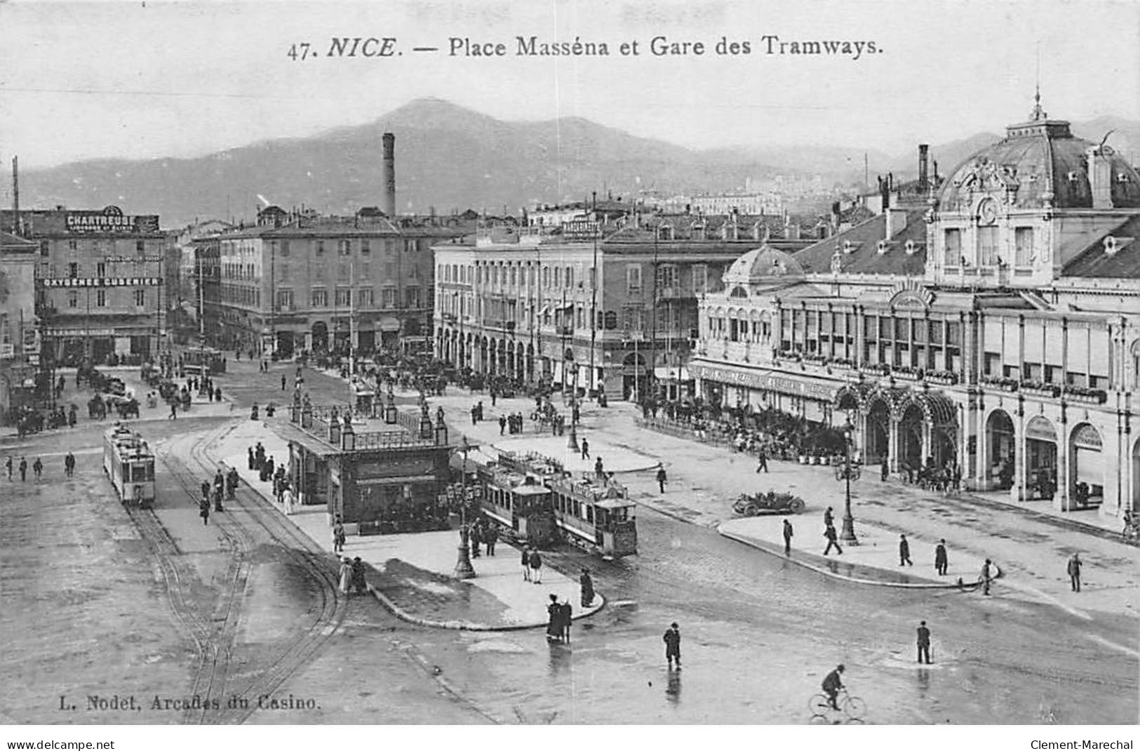 NICE - Place Masséna Et Gare Des Tramways - Très Bon état - Markten, Pleinen