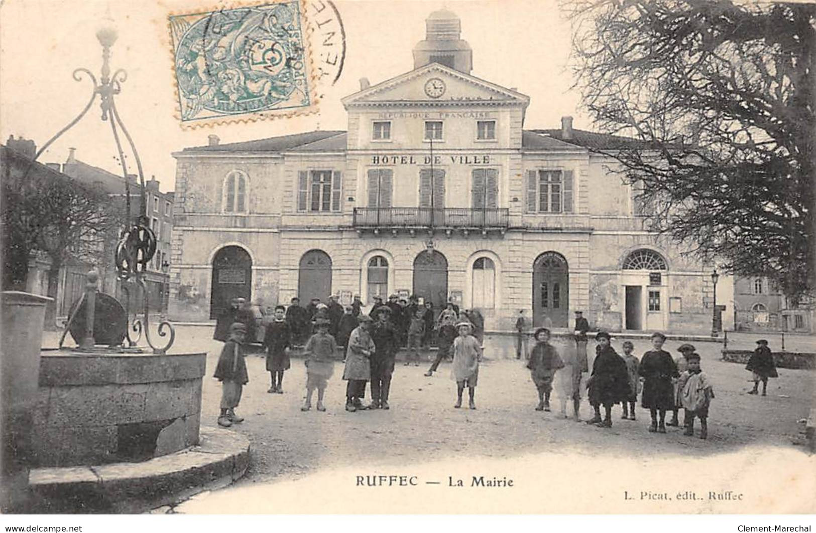 RUFFEC - La Mairie - Très Bon état - Ruffec