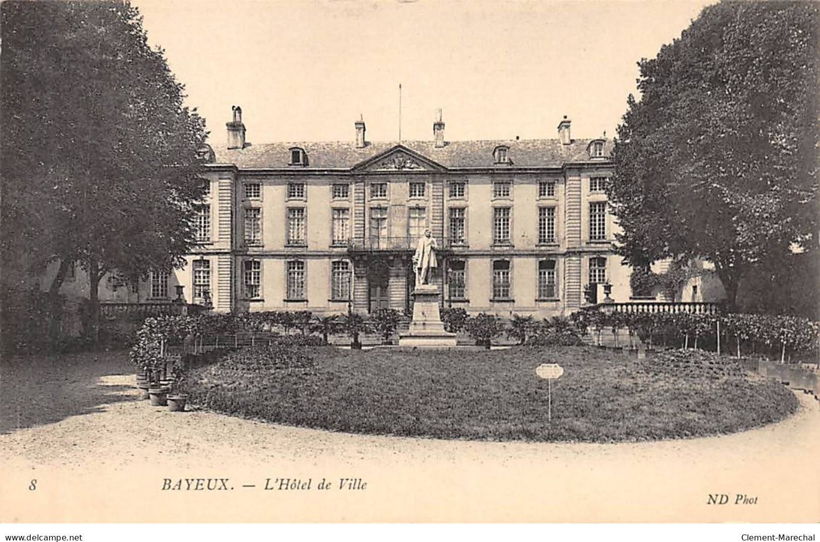 BAYEUX - L'Hôtel De Ville - Très Bon état - Bayeux