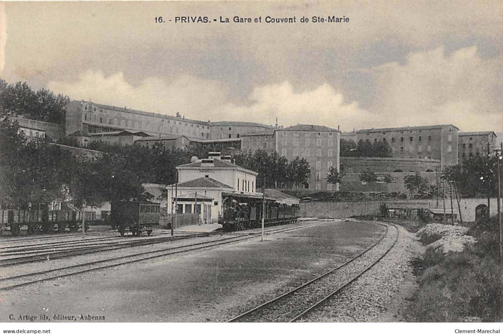 PRIVAS - La Gare Et Le Couvent De Sainte Marie - Très Bon état - Privas