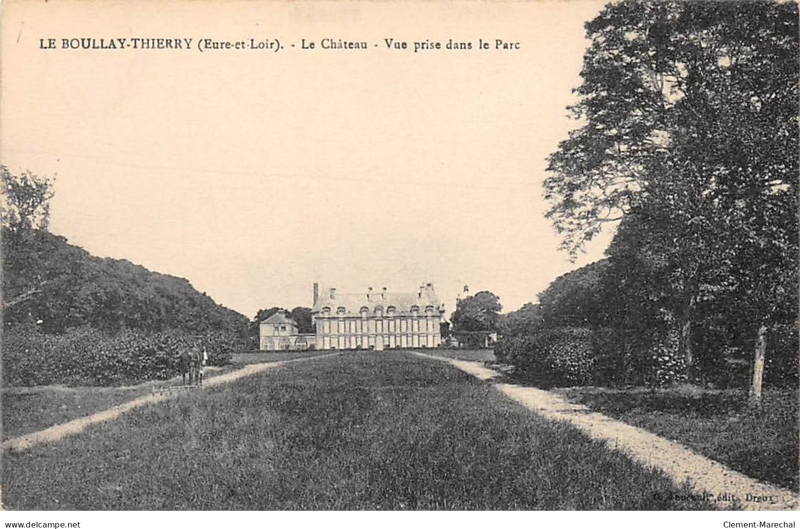 LE BOULLAY THIERRY - Le Château - Vue Prise Dans Le Parc - Très Bon état - Sonstige & Ohne Zuordnung