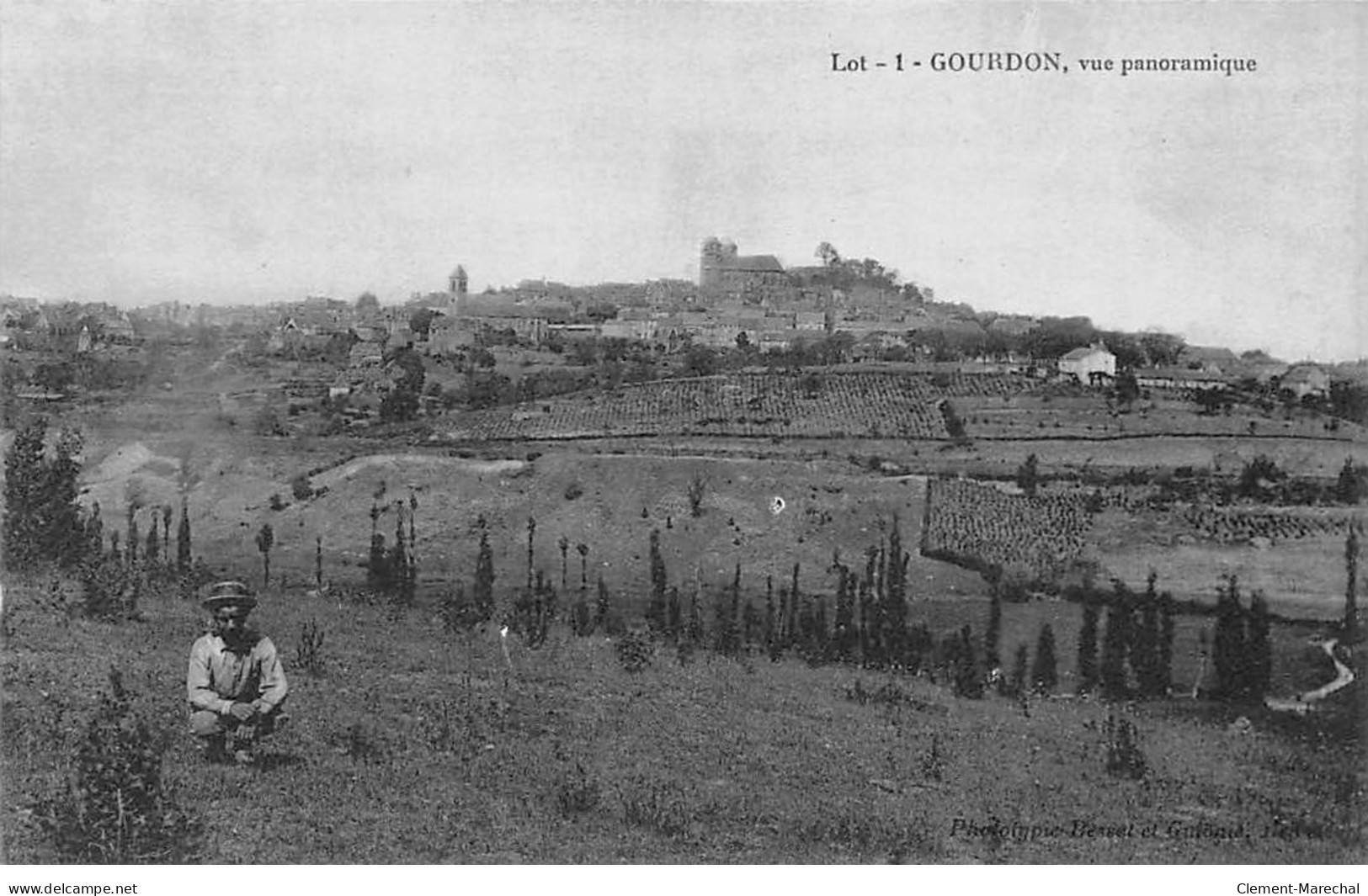 GOURDON - Vue Panoramique - Très Bon état - Gourdon